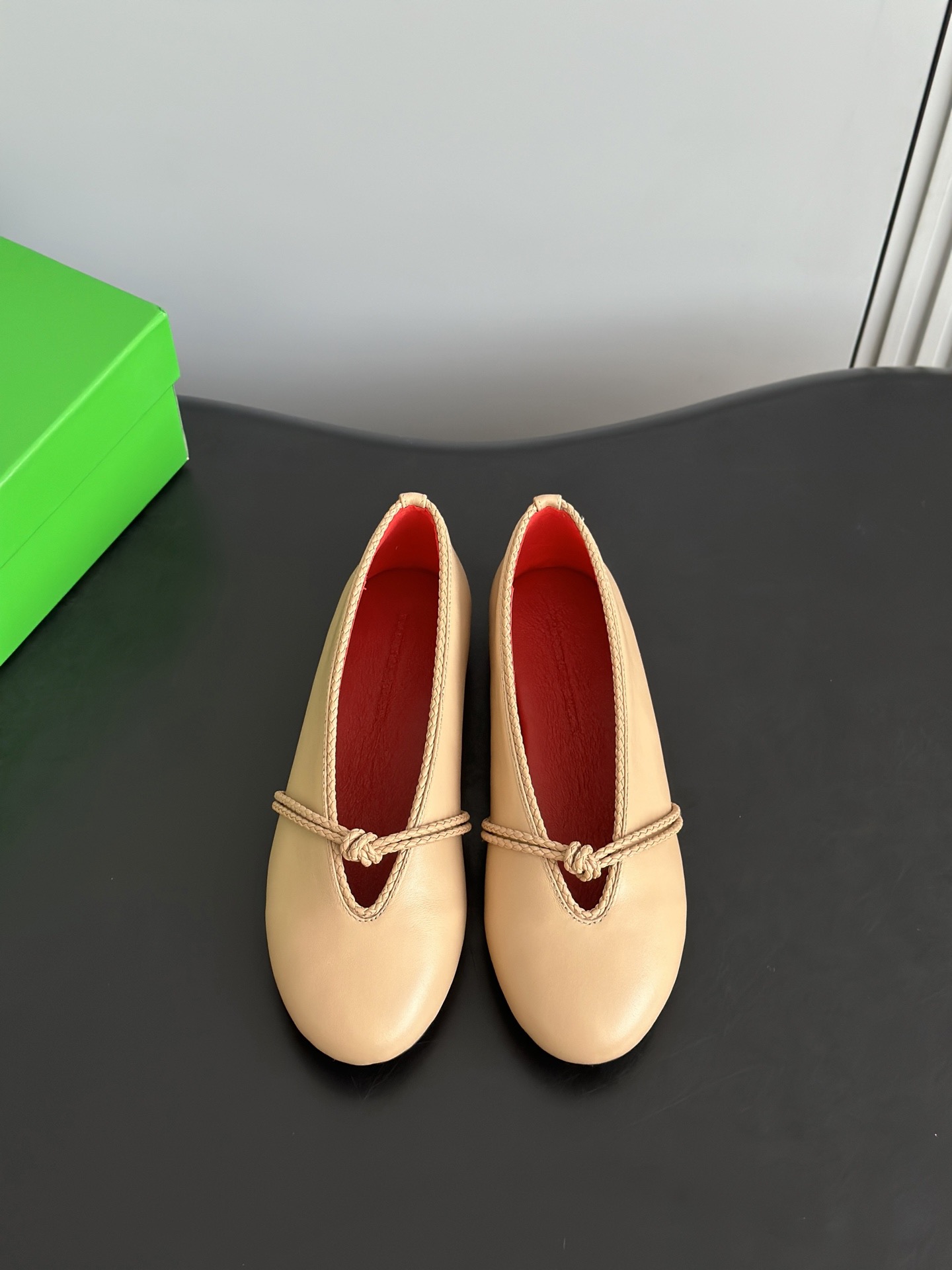 Bottega Veneta 보테가 베네타 로프 발레리나 플랫 1