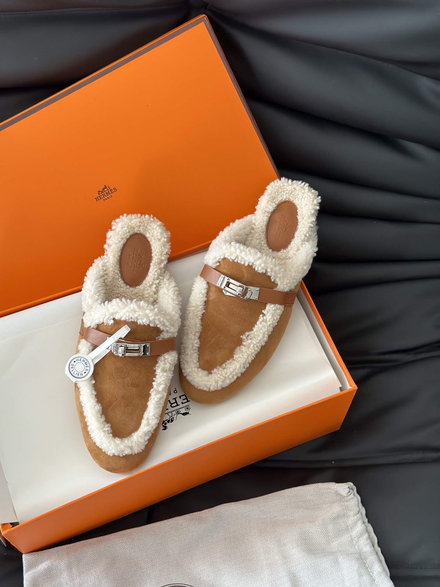 Hermes 에르메스 켈리 퍼 뮬 슬리퍼 6