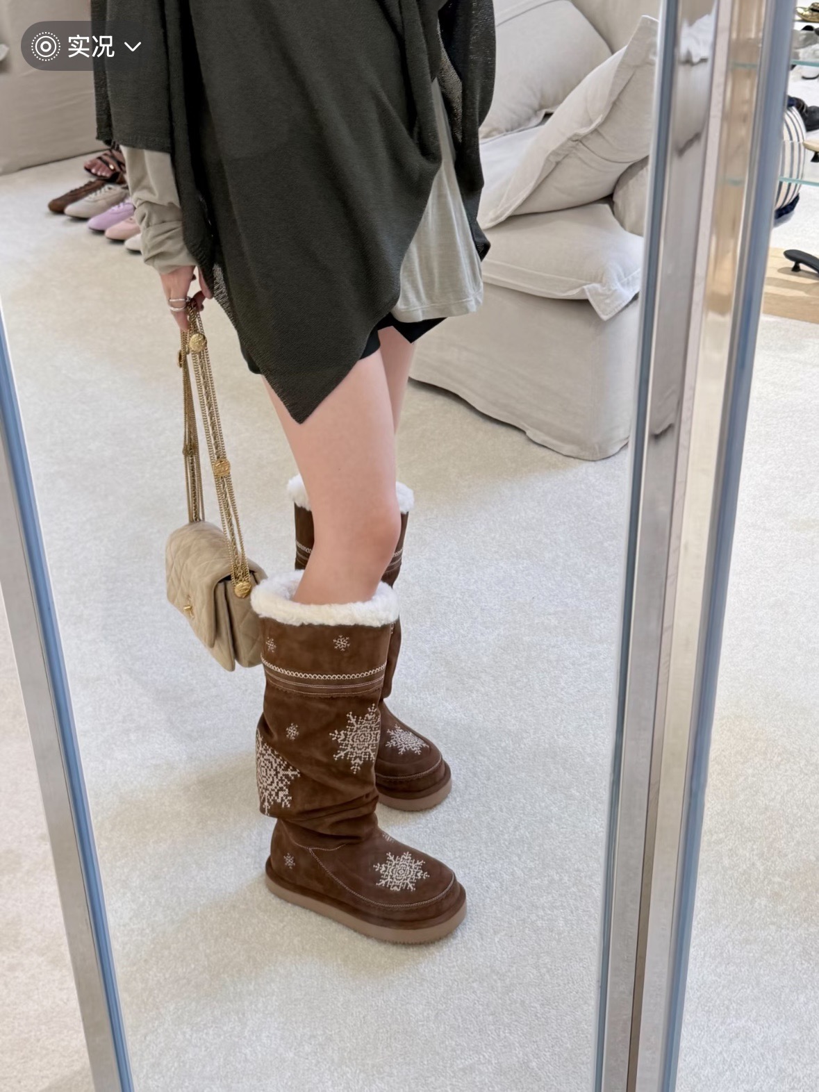 Unfolio 언폴리오 스노우플레이크 롱 셰어링 부츠 1