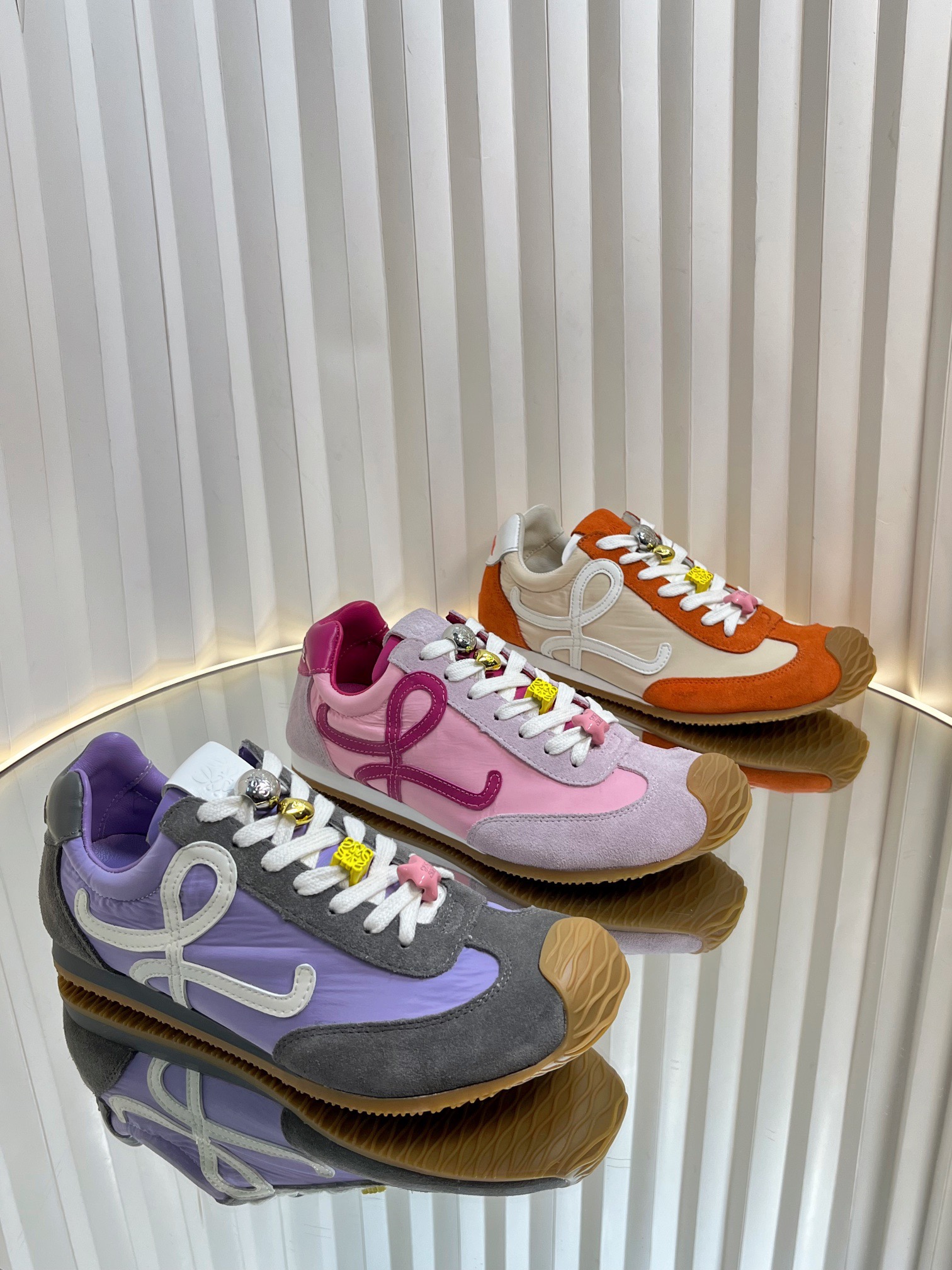 Loewe 로에베 발레트 러너 스니커즈 1