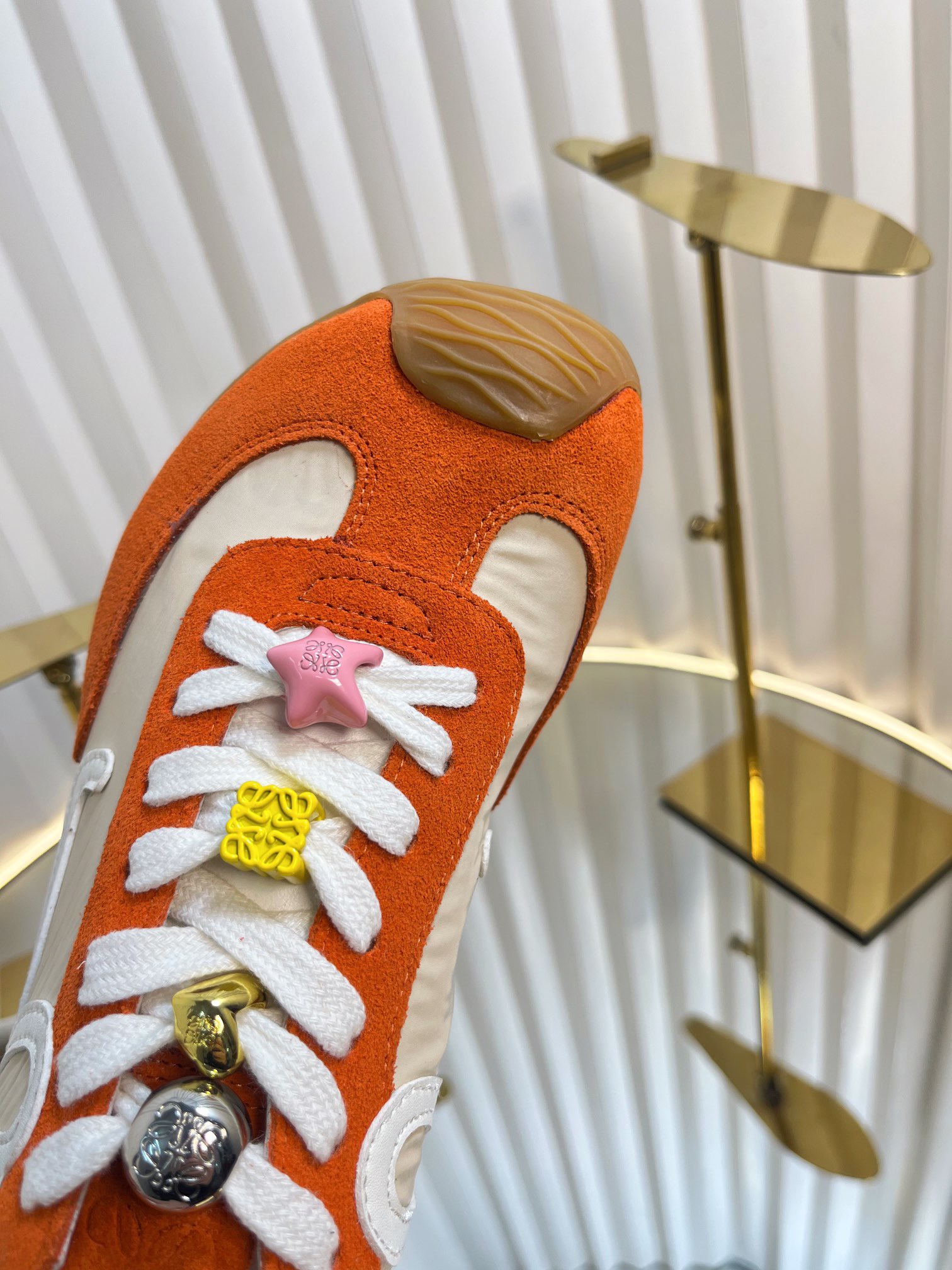 Loewe 로에베 발레트 러너 스니커즈 9