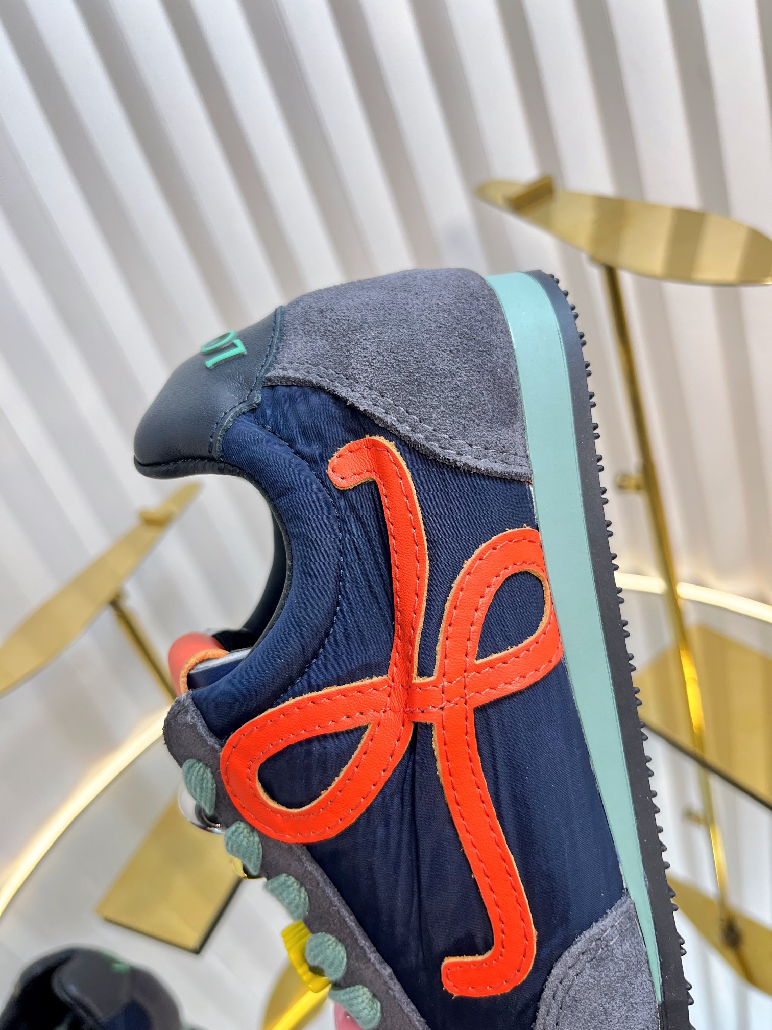 Loewe 로에베 발레트 러너 스니커즈 10