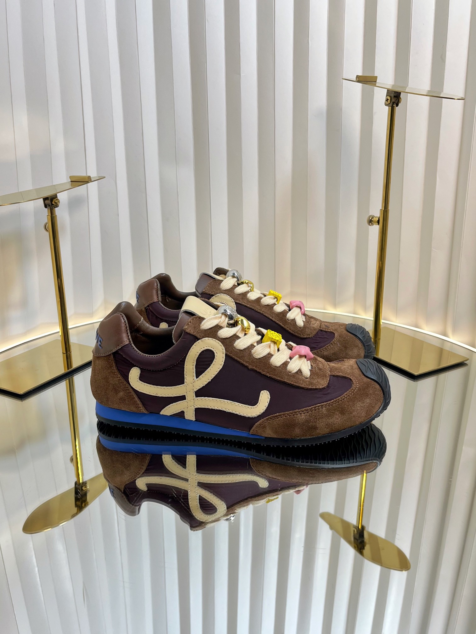 Loewe 로에베 발레트 러너 스니커즈 4