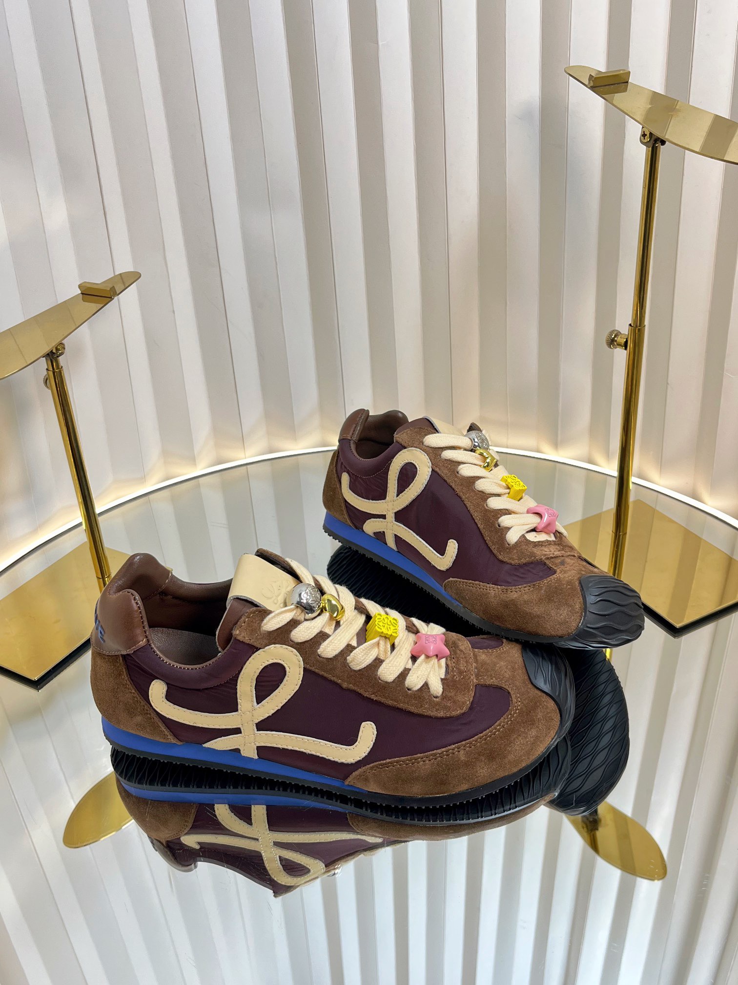 Loewe 로에베 발레트 러너 스니커즈 6