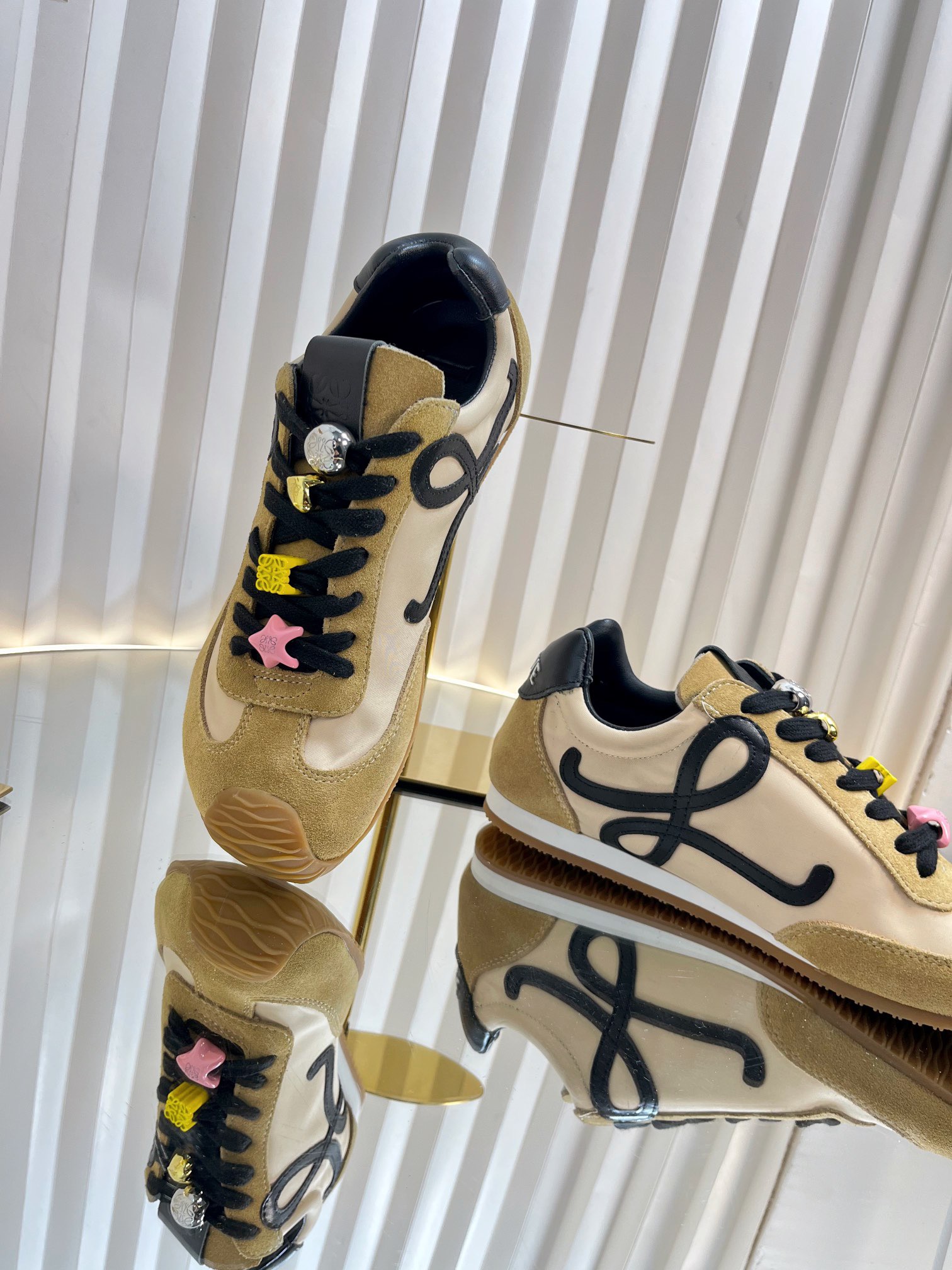 Loewe 로에베 발레트 러너 스니커즈 7