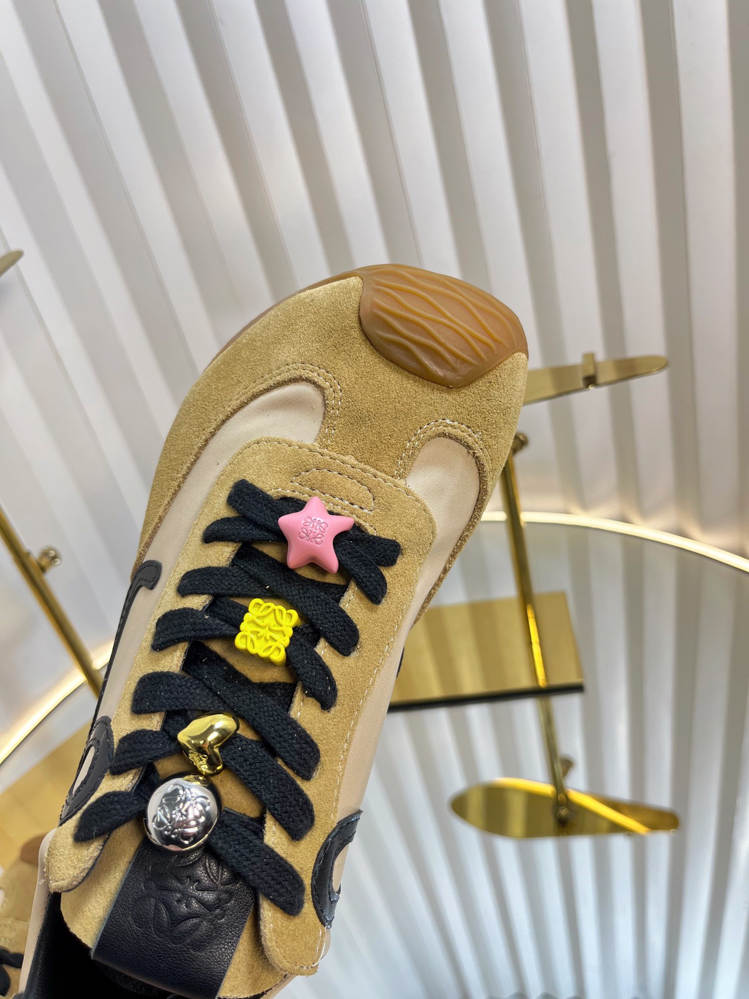 Loewe 로에베 발레트 러너 스니커즈 9