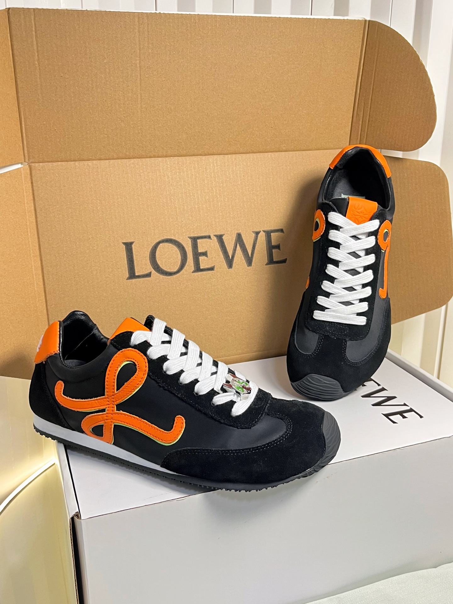 Loewe 로에베 발레트 러너 스니커즈 8