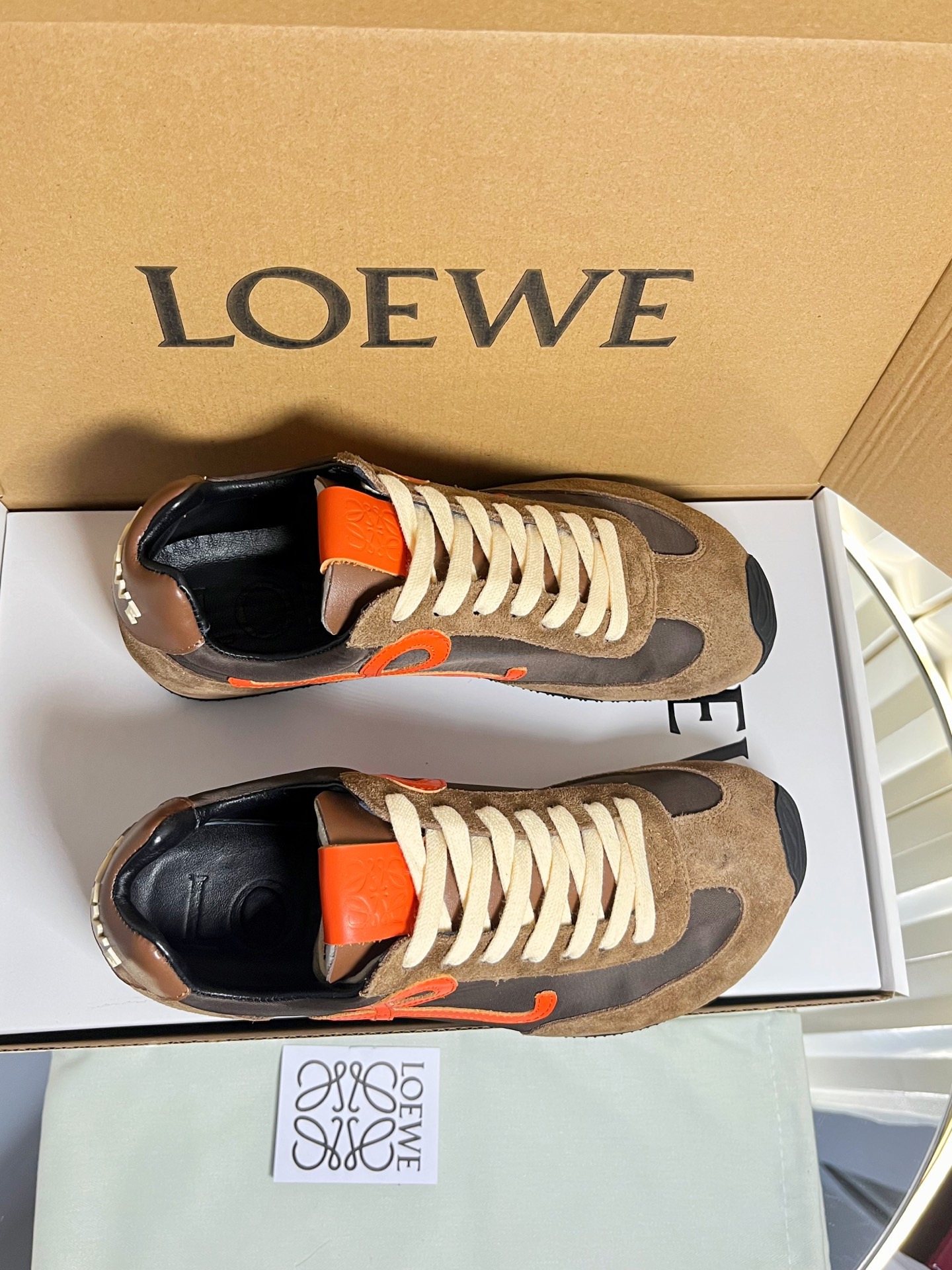 Loewe 로에베 발레트 러너 스니커즈 7