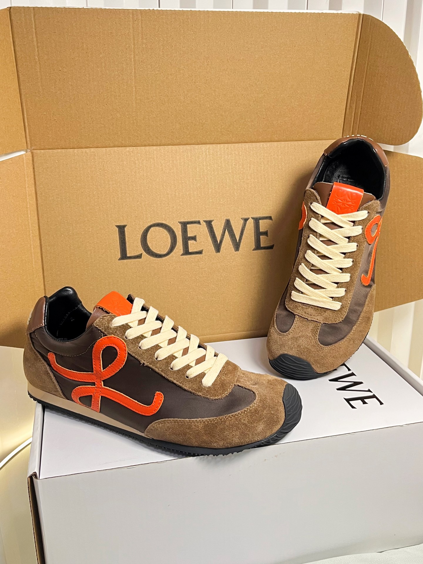 Loewe 로에베 발레트 러너 스니커즈 8