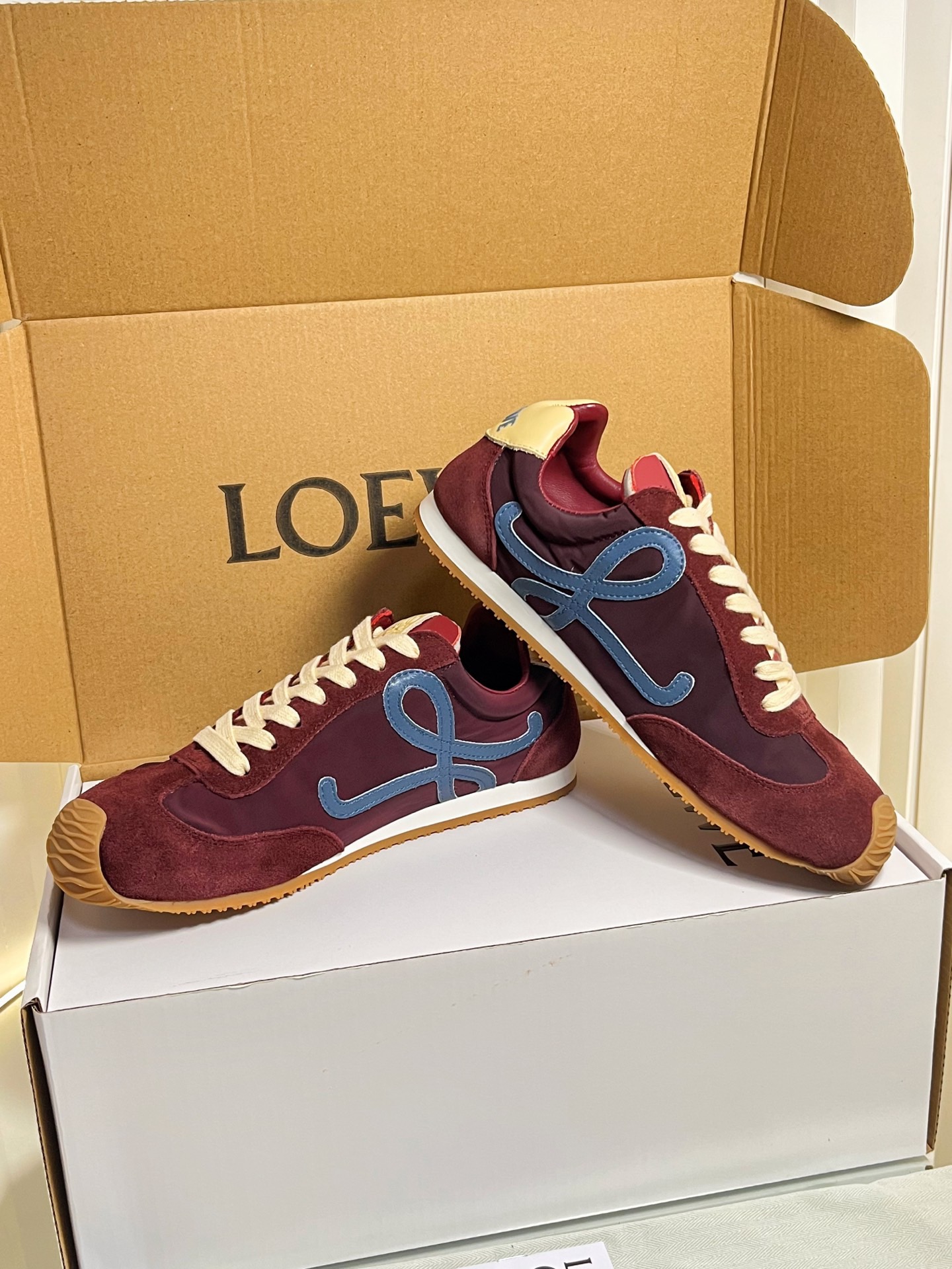 Loewe 로에베 발레트 러너 스니커즈 9