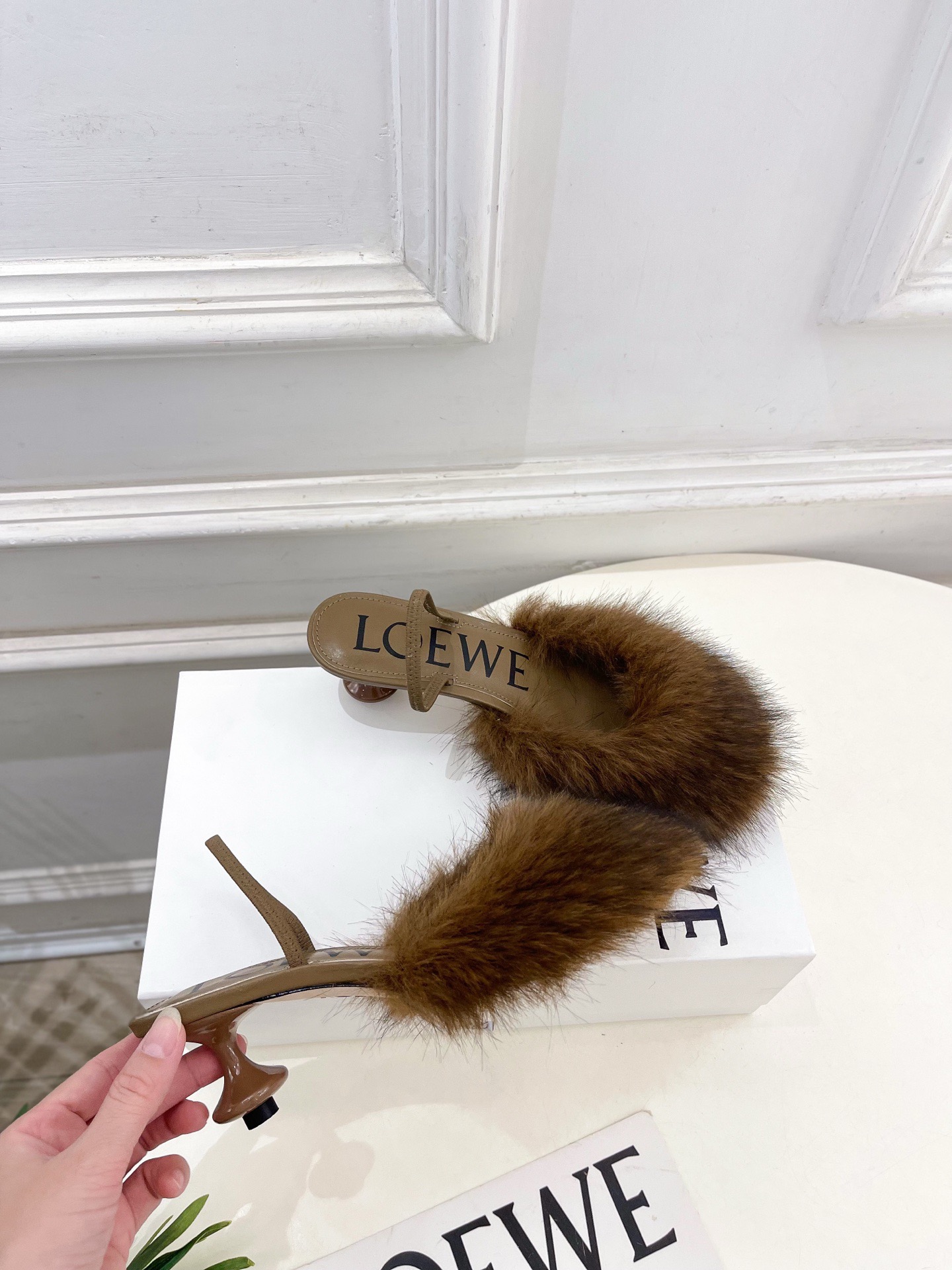 Loewe 로에베 폭스 퍼 토이 슬링백 힐 7