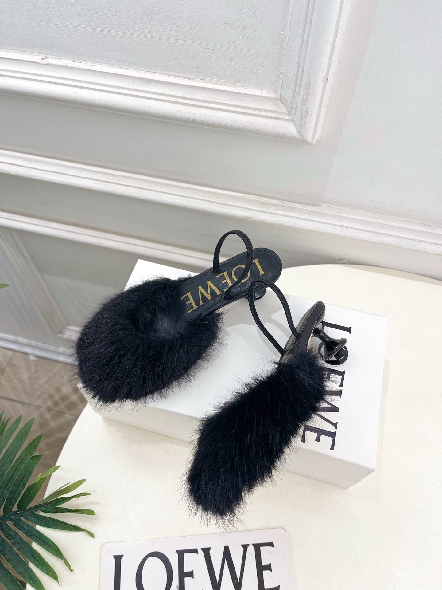 Loewe 로에베 폭스 퍼 토이 슬링백 힐 6