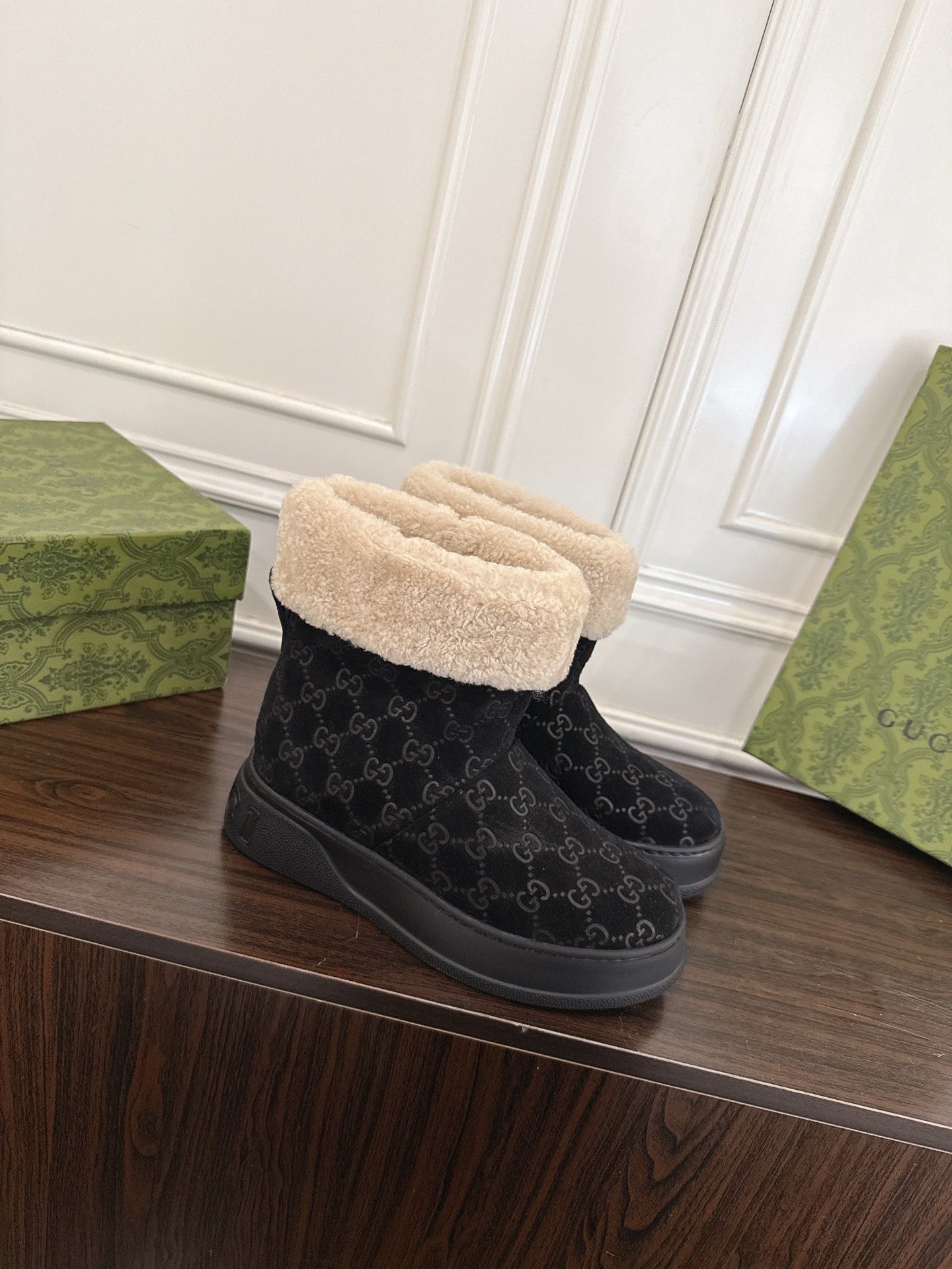 Gucci 구찌 GG 셰어링 안감 스웨이드 스노우 부츠 2
