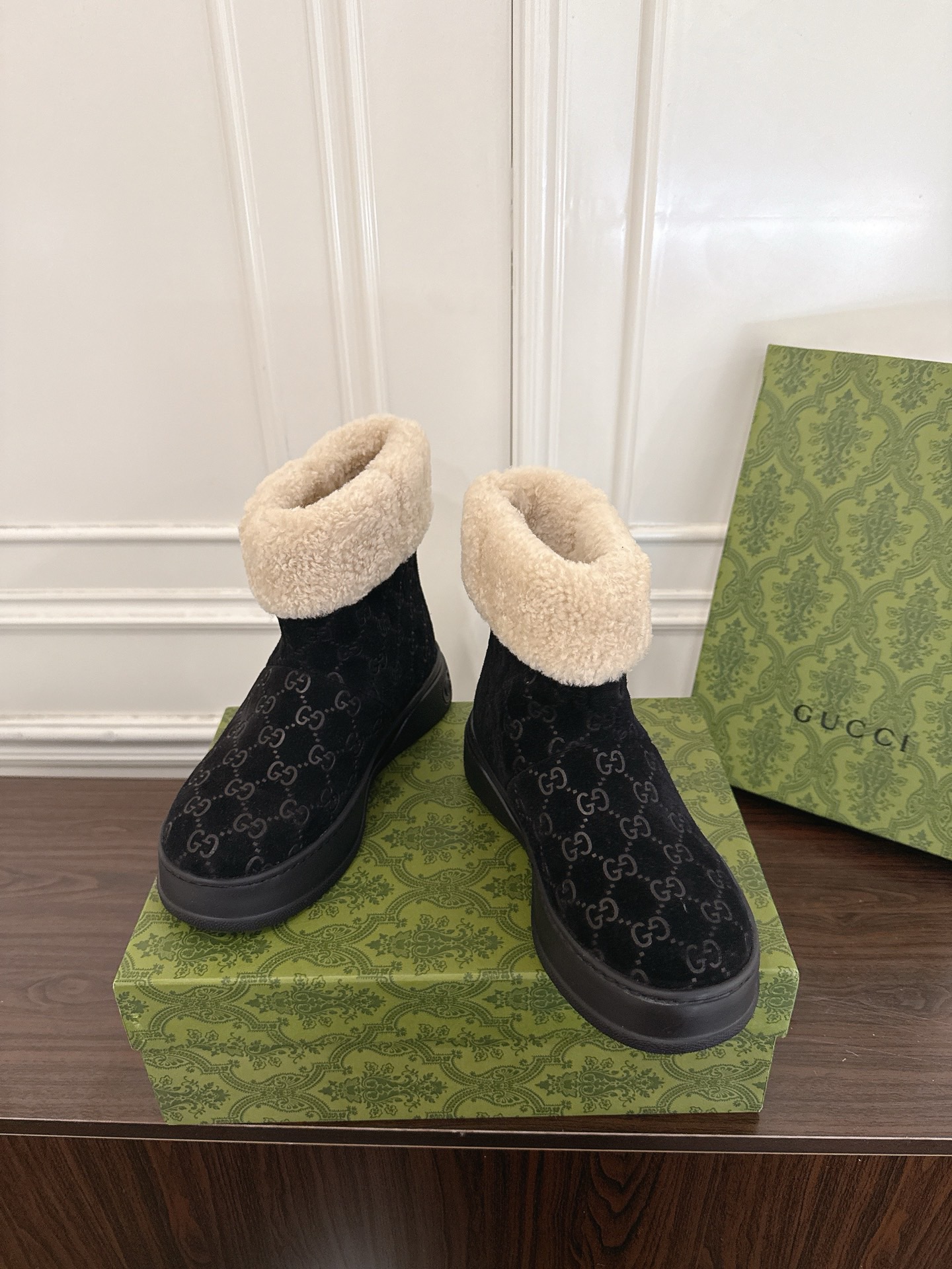 Gucci 구찌 GG 셰어링 안감 스웨이드 스노우 부츠 3