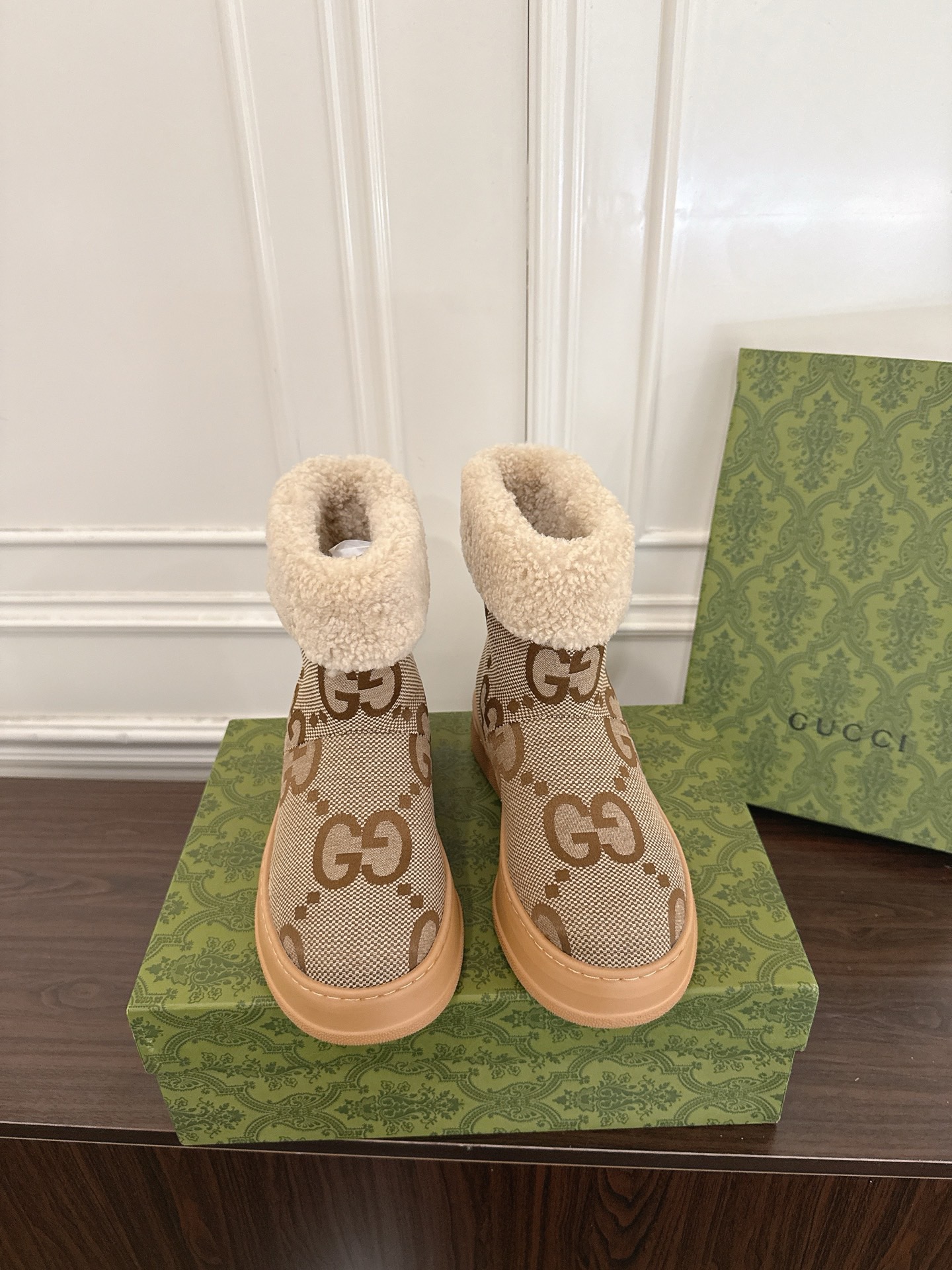 Gucci 구찌 GG 셰어링 안감 스웨이드 스노우 부츠 1