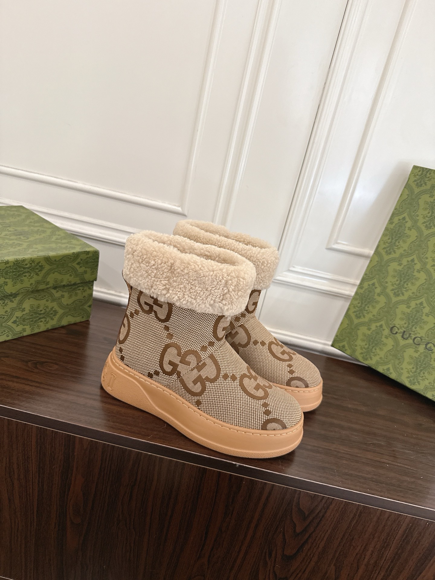 Gucci 구찌 GG 셰어링 안감 스웨이드 스노우 부츠 2