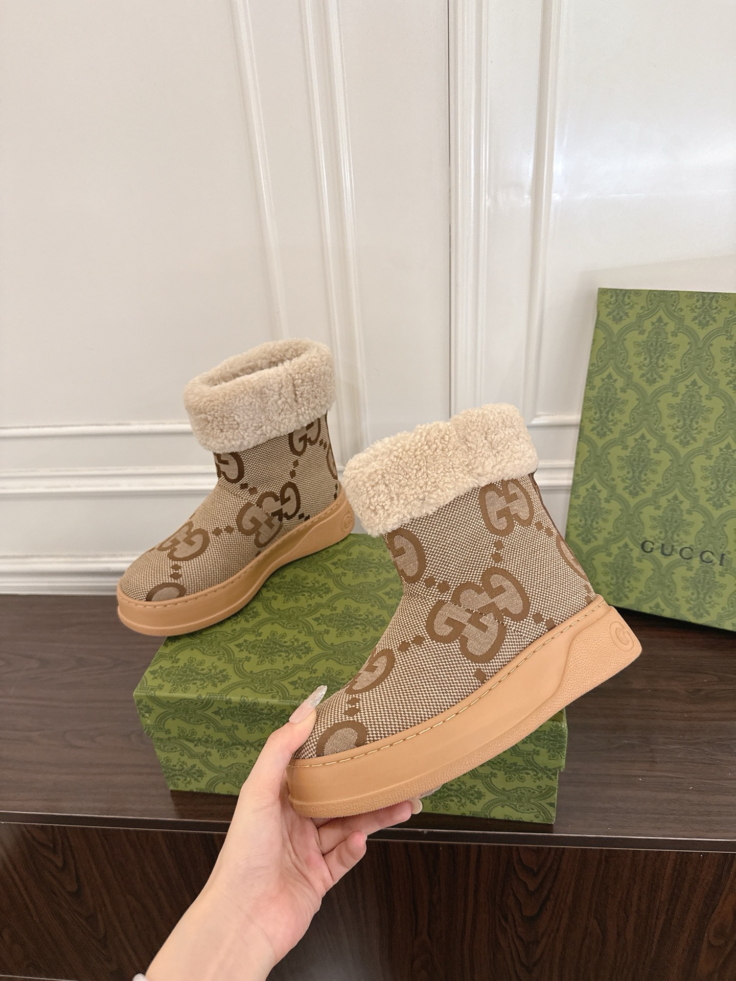 Gucci 구찌 GG 셰어링 안감 스웨이드 스노우 부츠 4