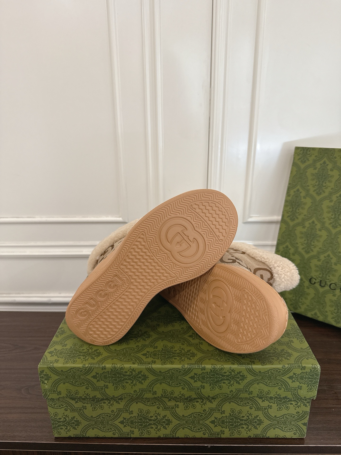 Gucci 구찌 GG 셰어링 안감 스웨이드 스노우 부츠 9