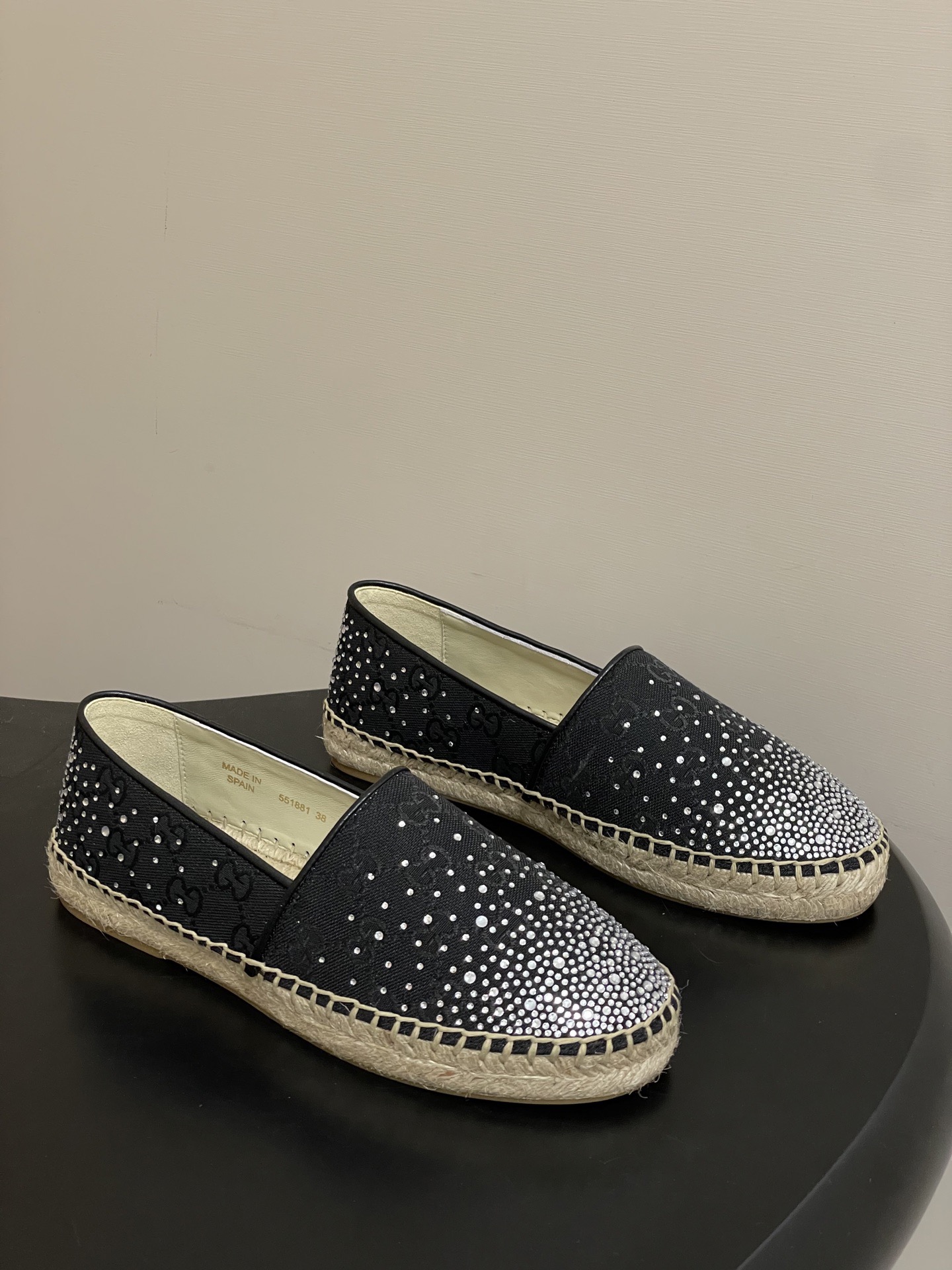 Gucci 구찌 GG 크리스탈 캔버스 에스파드류 1