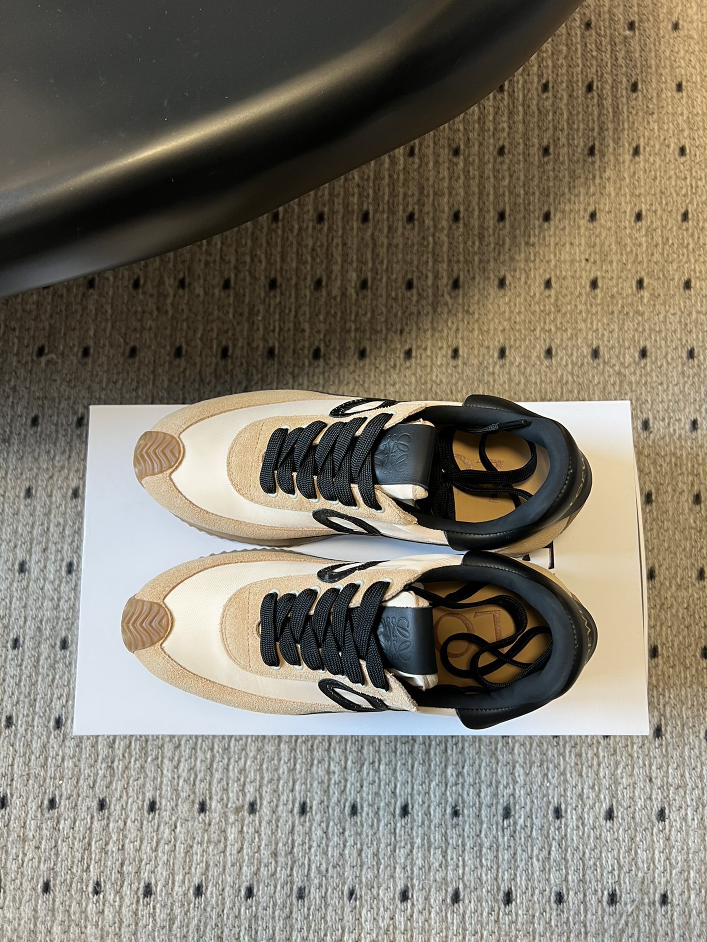 Loewe 로에베 게이트 러너 스니커즈 8