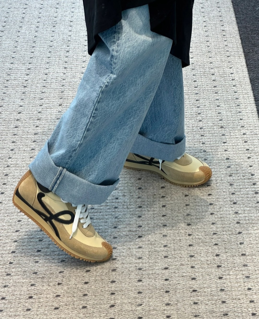 Loewe 로에베 게이트 러너 스니커즈 1