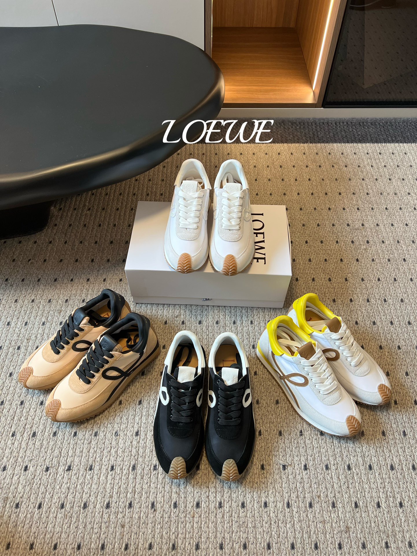 Loewe 로에베 게이트 러너 스니커즈 3
