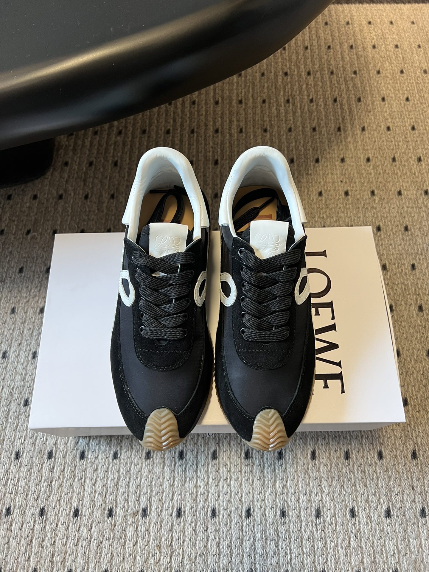 Loewe 로에베 게이트 러너 스니커즈 4