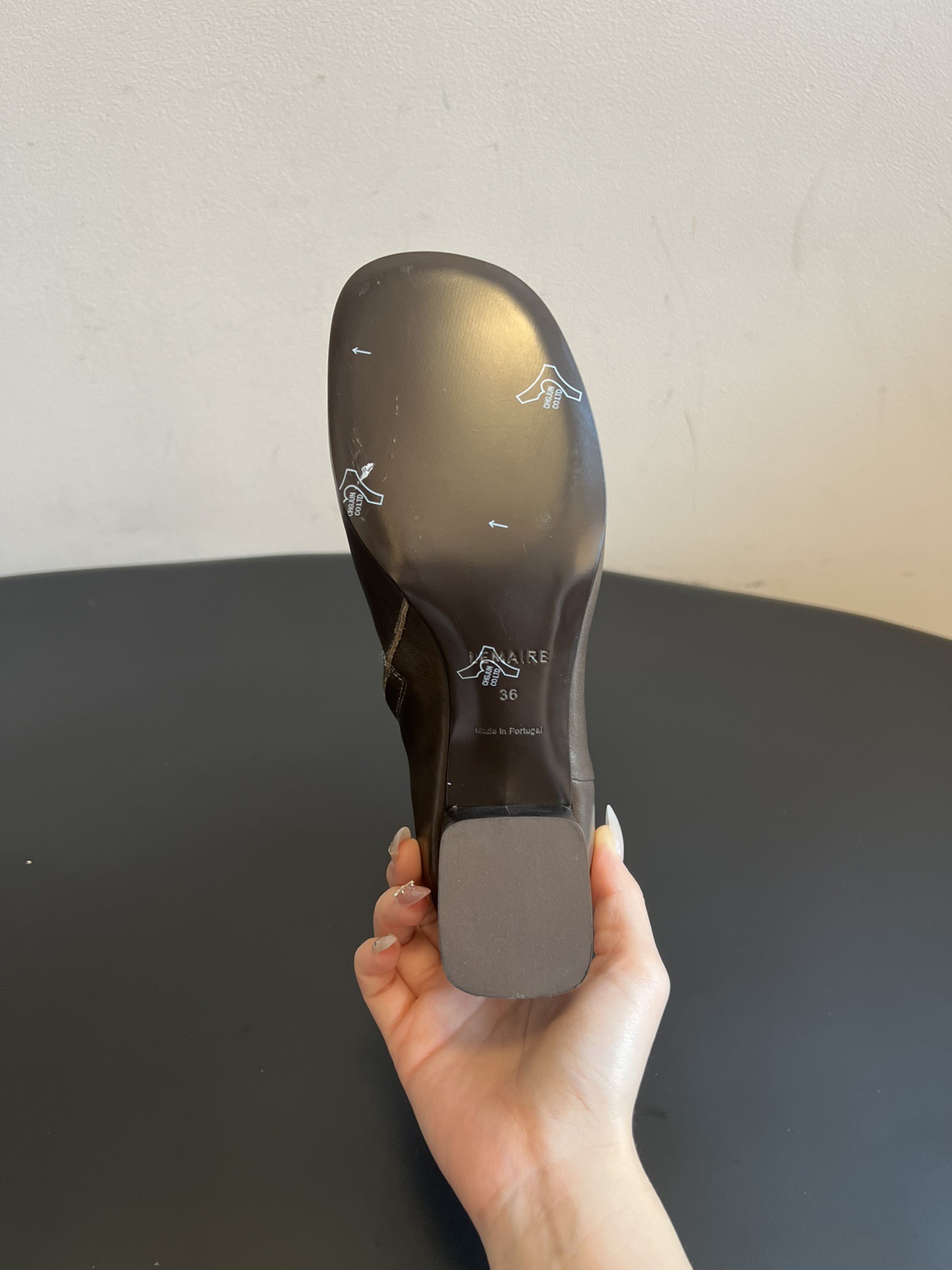 LEMAIRE 르메르 스퀘어토 레더 앵클부츠 9