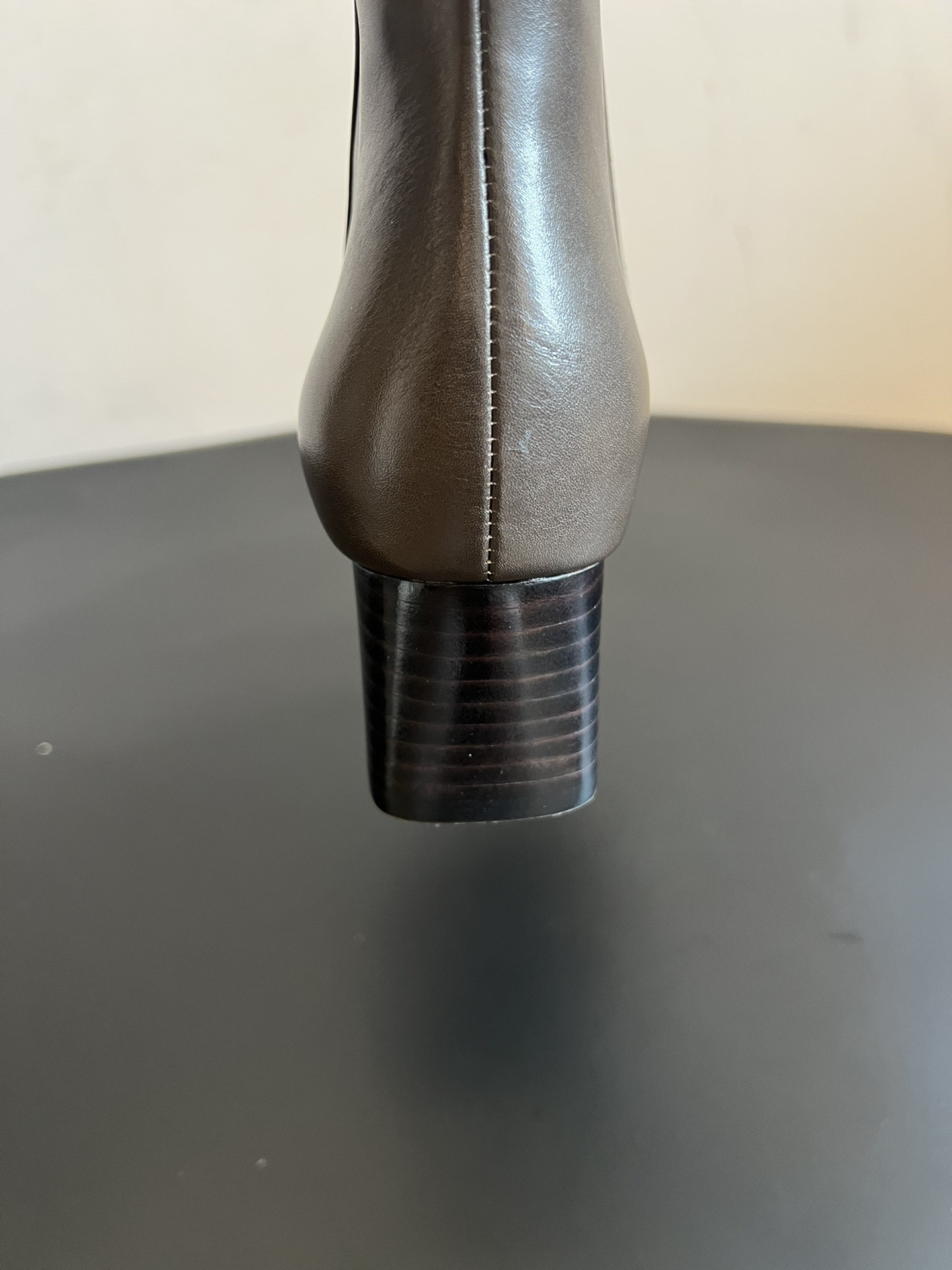 LEMAIRE 르메르 스퀘어토 레더 앵클부츠 12