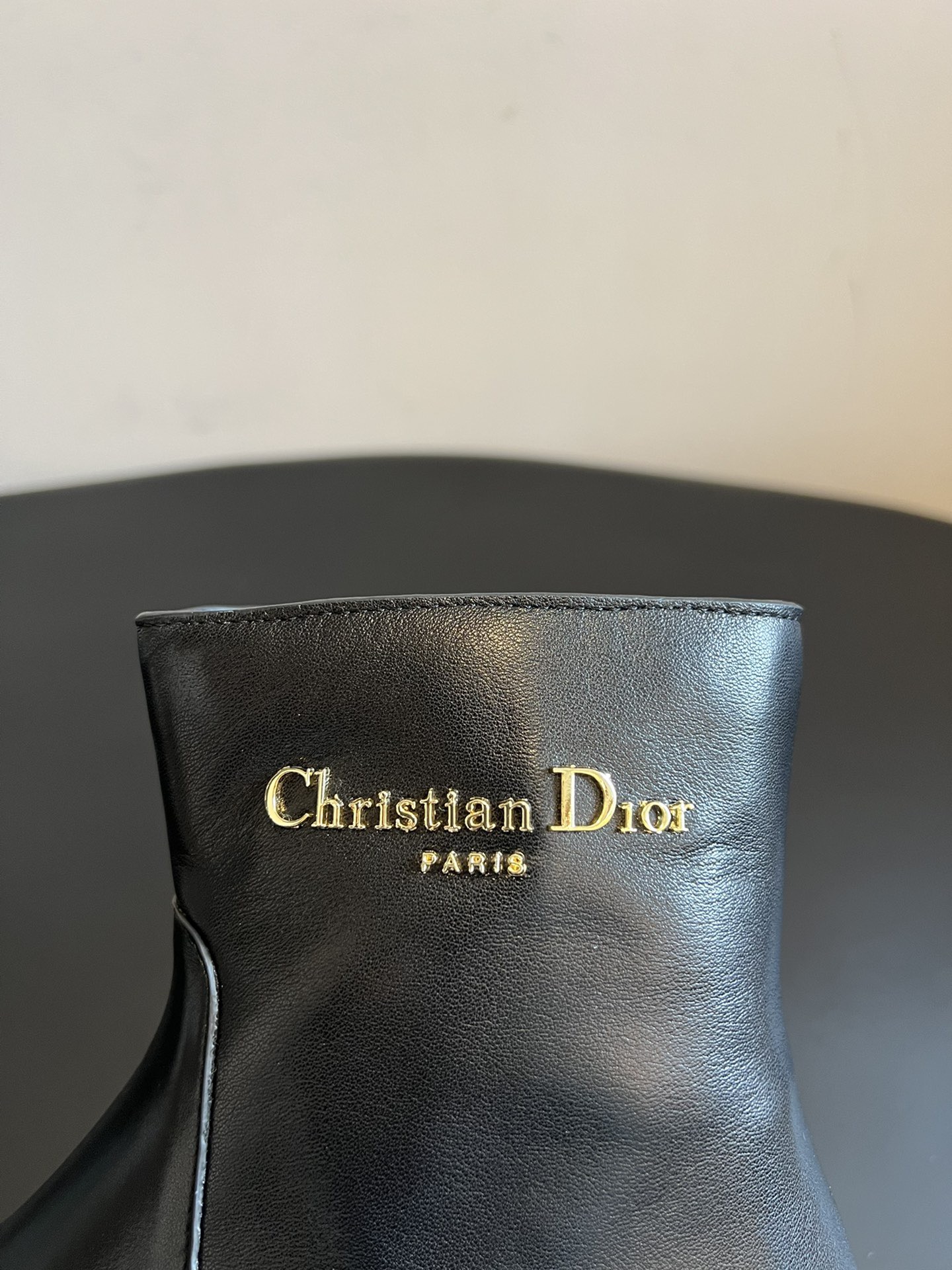 Dior 디올 레더 앵클 첼시 부츠 10