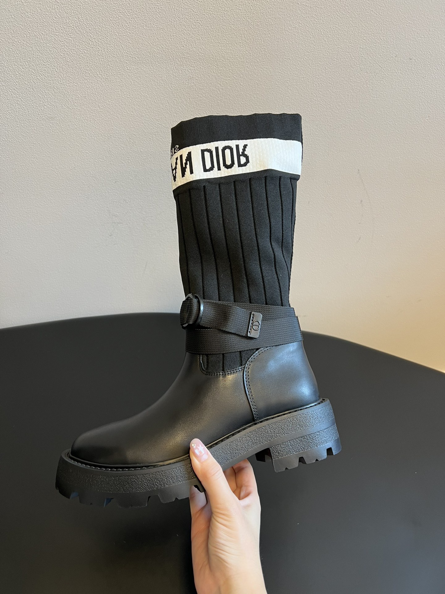 Dior 디올 로고 니트 삭스 레더 롱부츠 10
