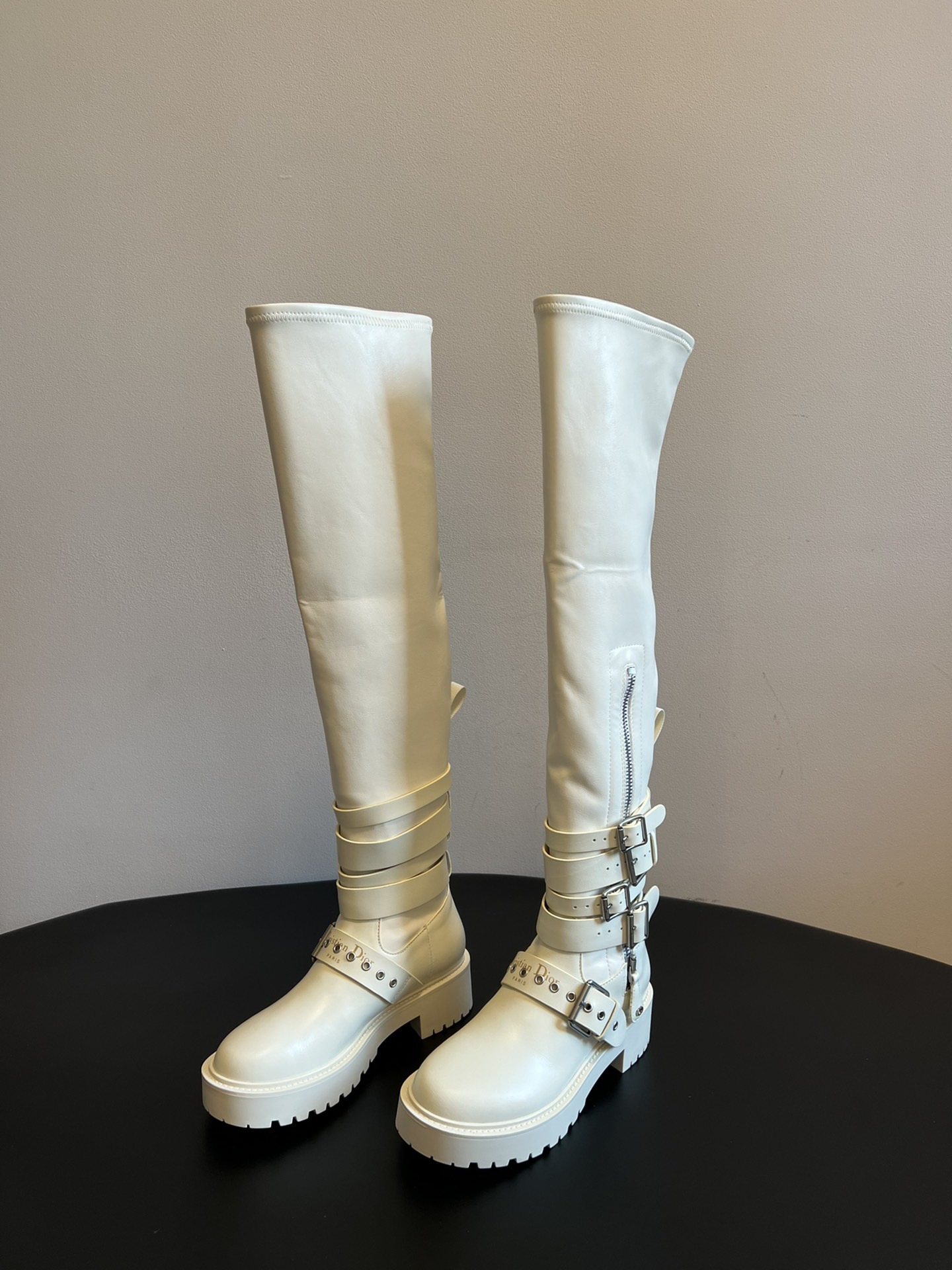 Dior 디올 레더 스트랩 오버니 라이더 부츠 3