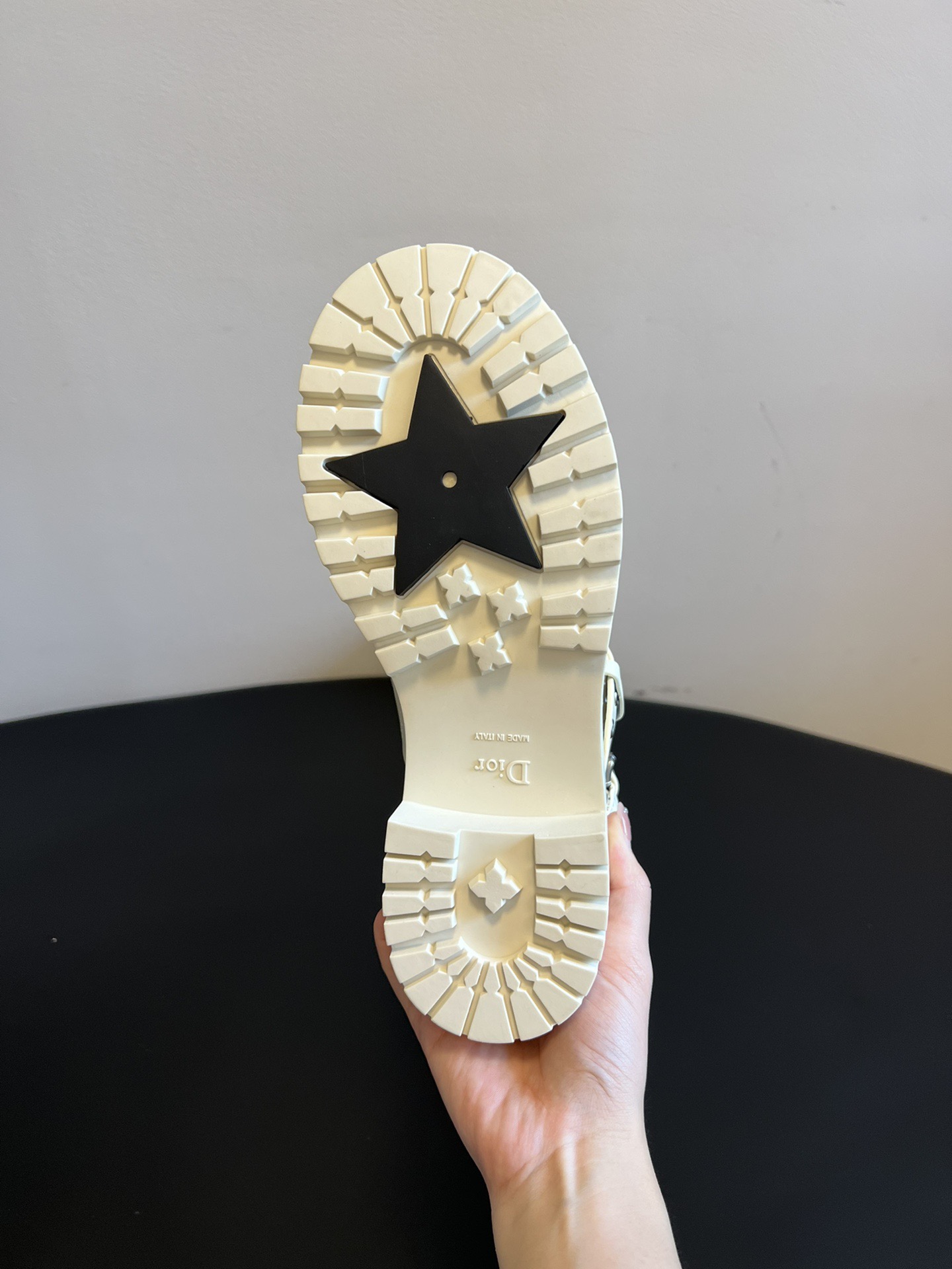 Dior 디올 레더 스트랩 오버니 라이더 부츠 8