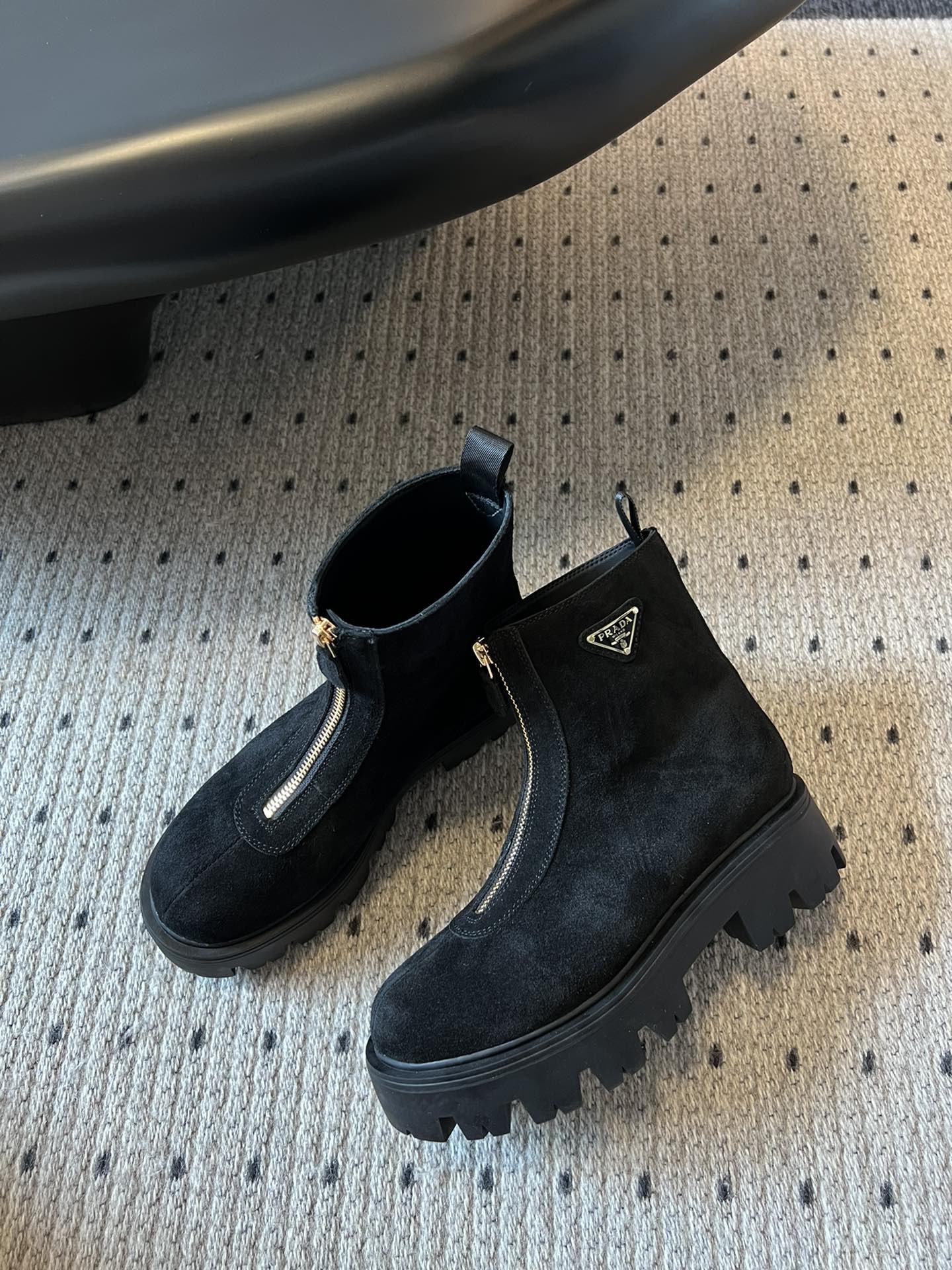 Prada 프라다 모노리스 스웨이드 플랫폼 앵클부츠 5