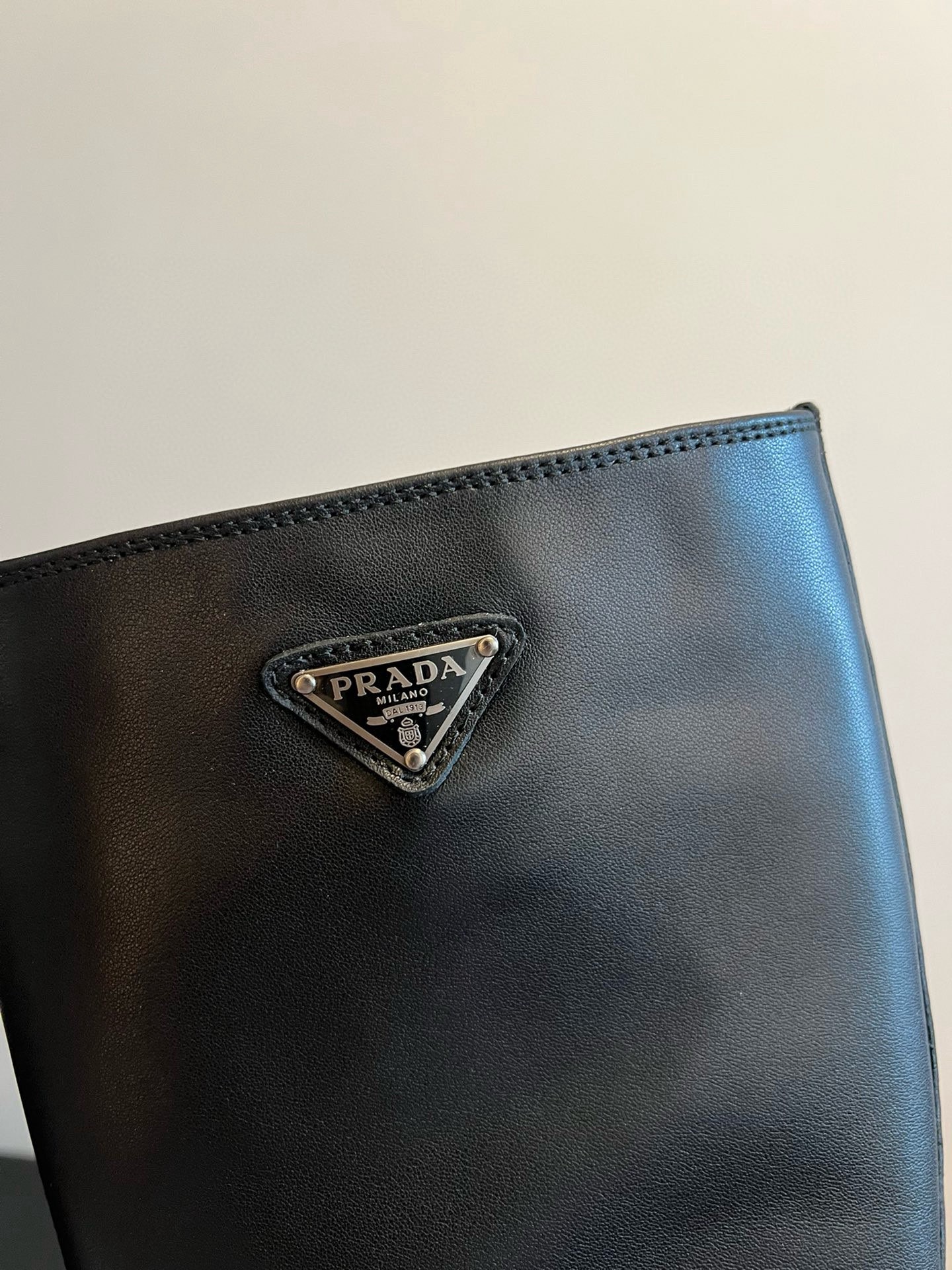 Prada 프라다 모노크롬 러버솔 레더 롱부츠 8