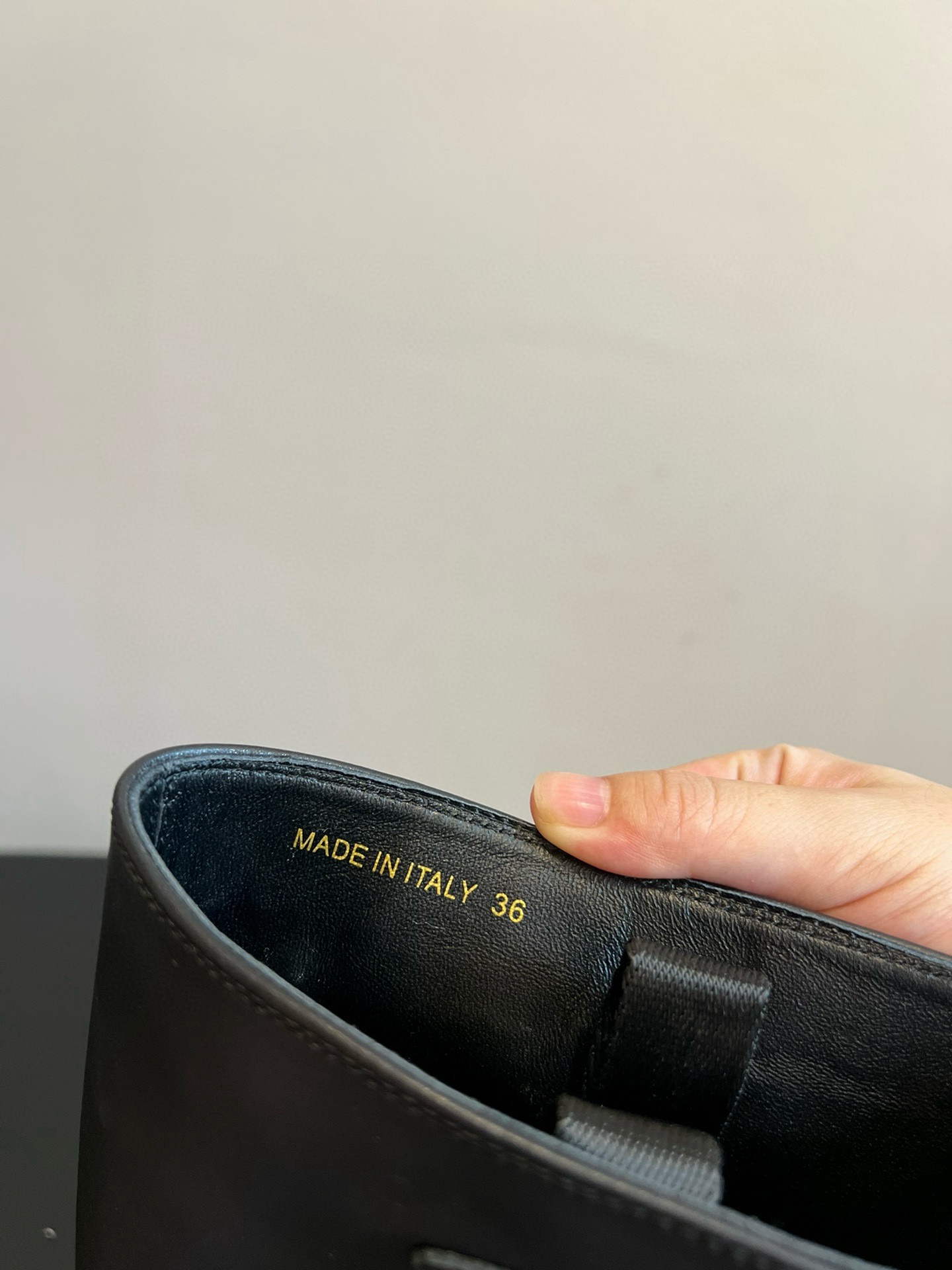 Prada 프라다 모노크롬 러버솔 레더 롱부츠 9