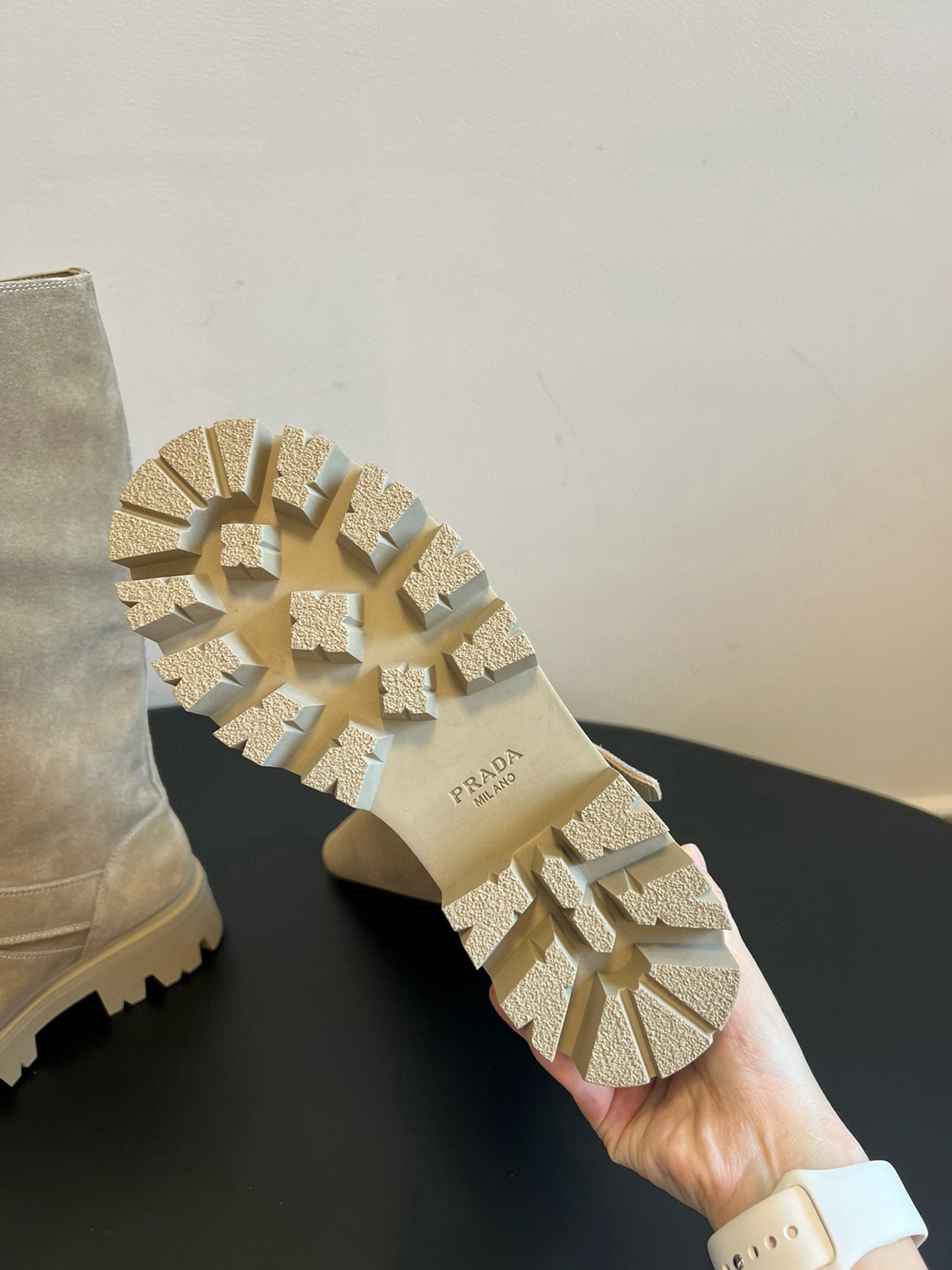 Prada 프라다 모노크롬 러버솔 레더 롱부츠 9