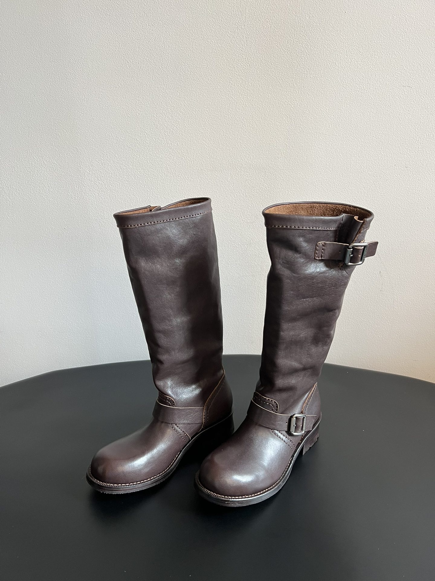 Prada 프라다 레더 버클 롱부츠 4