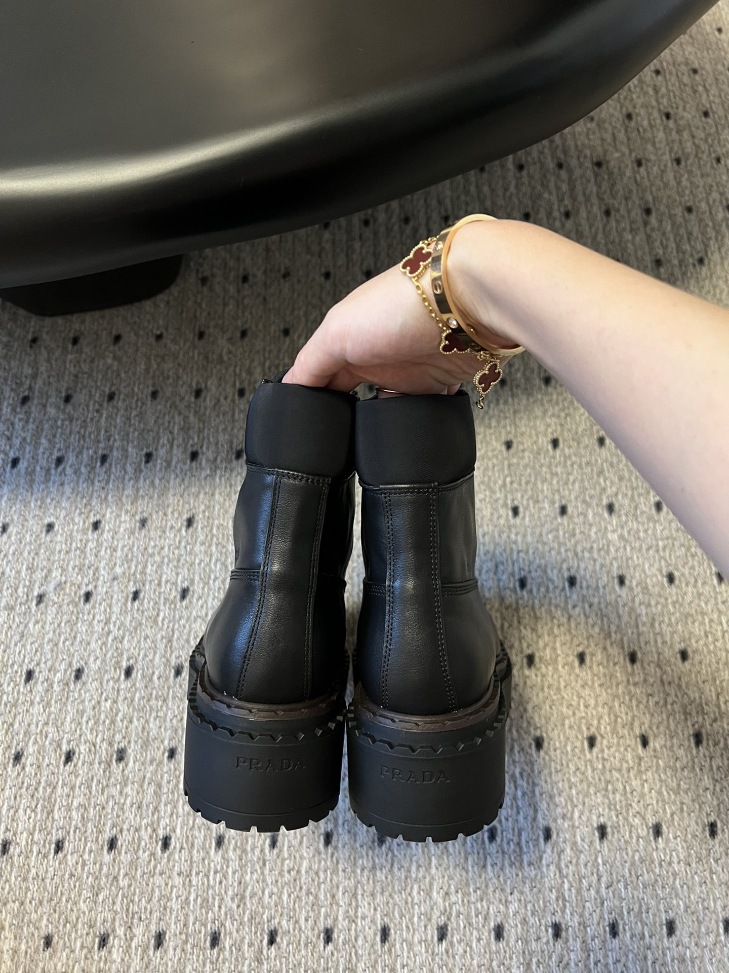 PRADA 프라다 플랫폼 레더 레이스업 앵클부츠 12