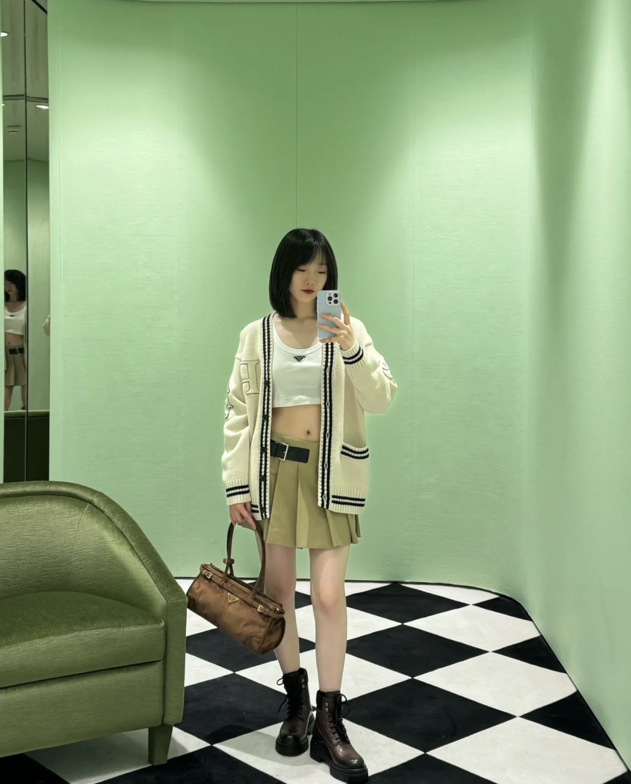 PRADA 프라다 플랫폼 레더 레이스업 앵클부츠 2