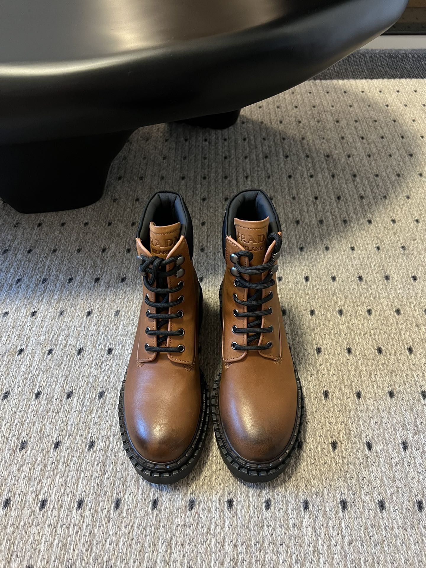 PRADA 프라다 플랫폼 레더 레이스업 앵클부츠 4