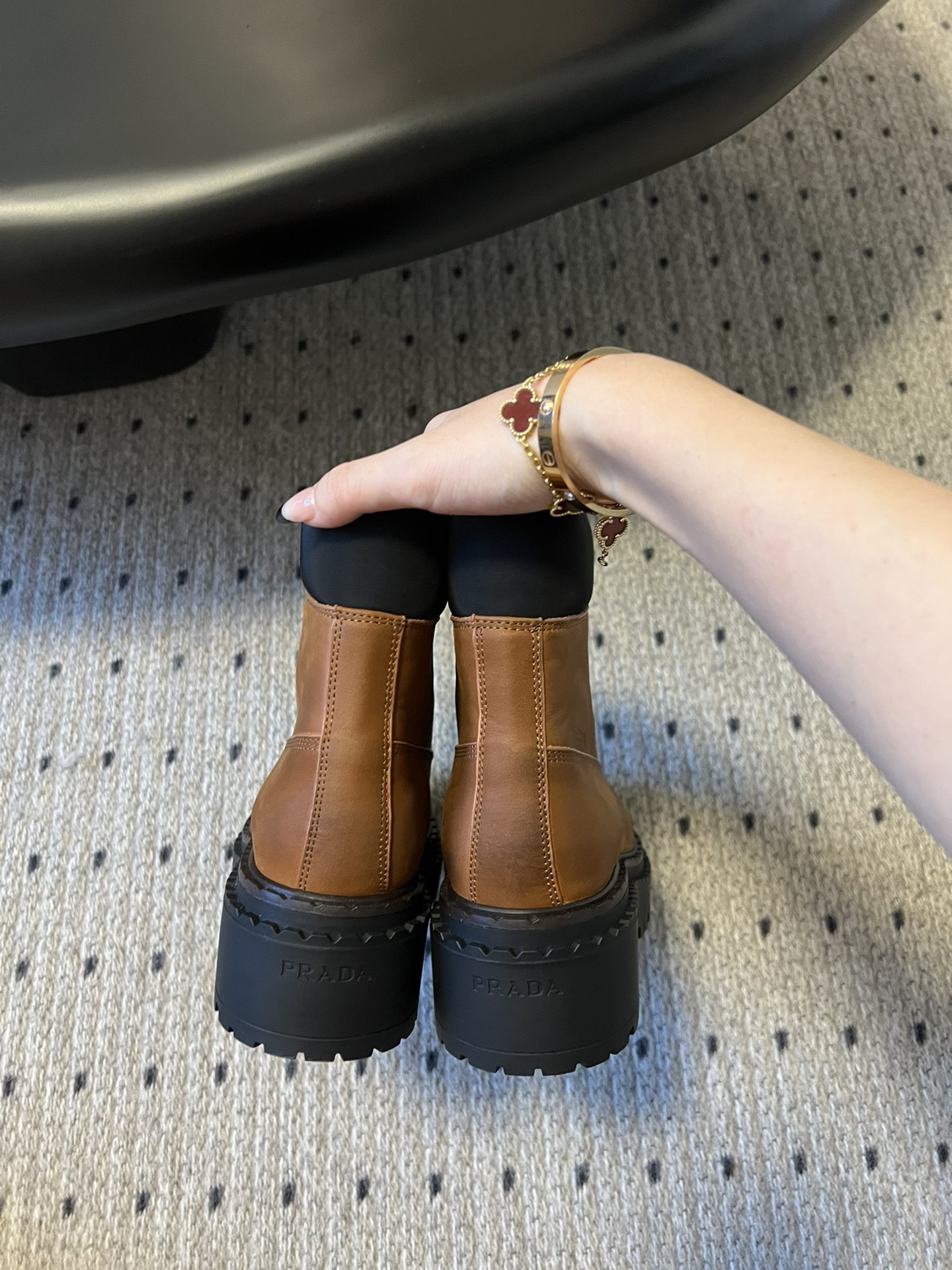 PRADA 프라다 플랫폼 레더 레이스업 앵클부츠 12