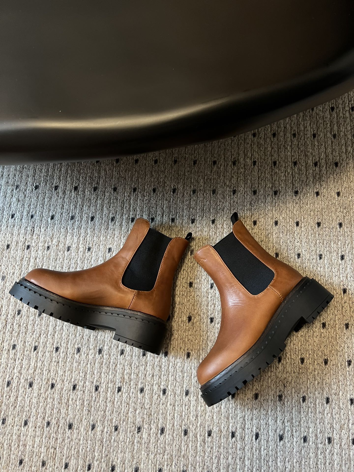 PRADA 프라다 러버솔 첼시 부츠 12