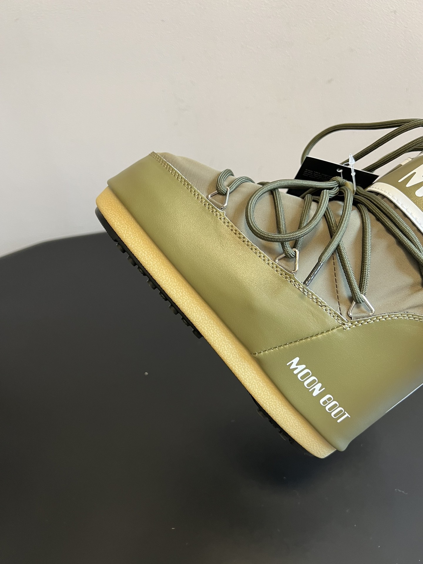 MOON BOOT 문부트 클래식 스노우부츠 10