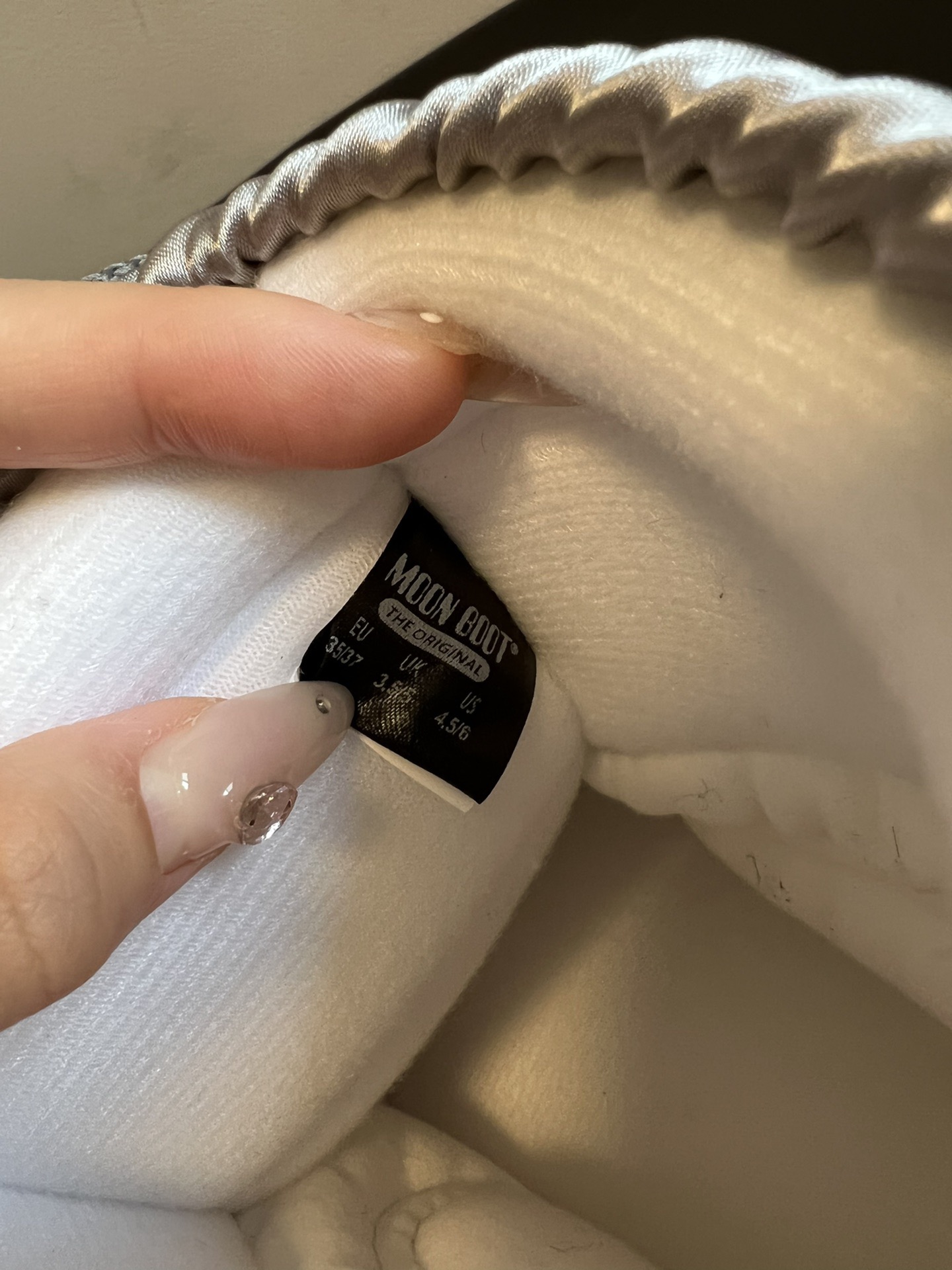 MOON BOOT 문부트 클래식 스노우부츠 12