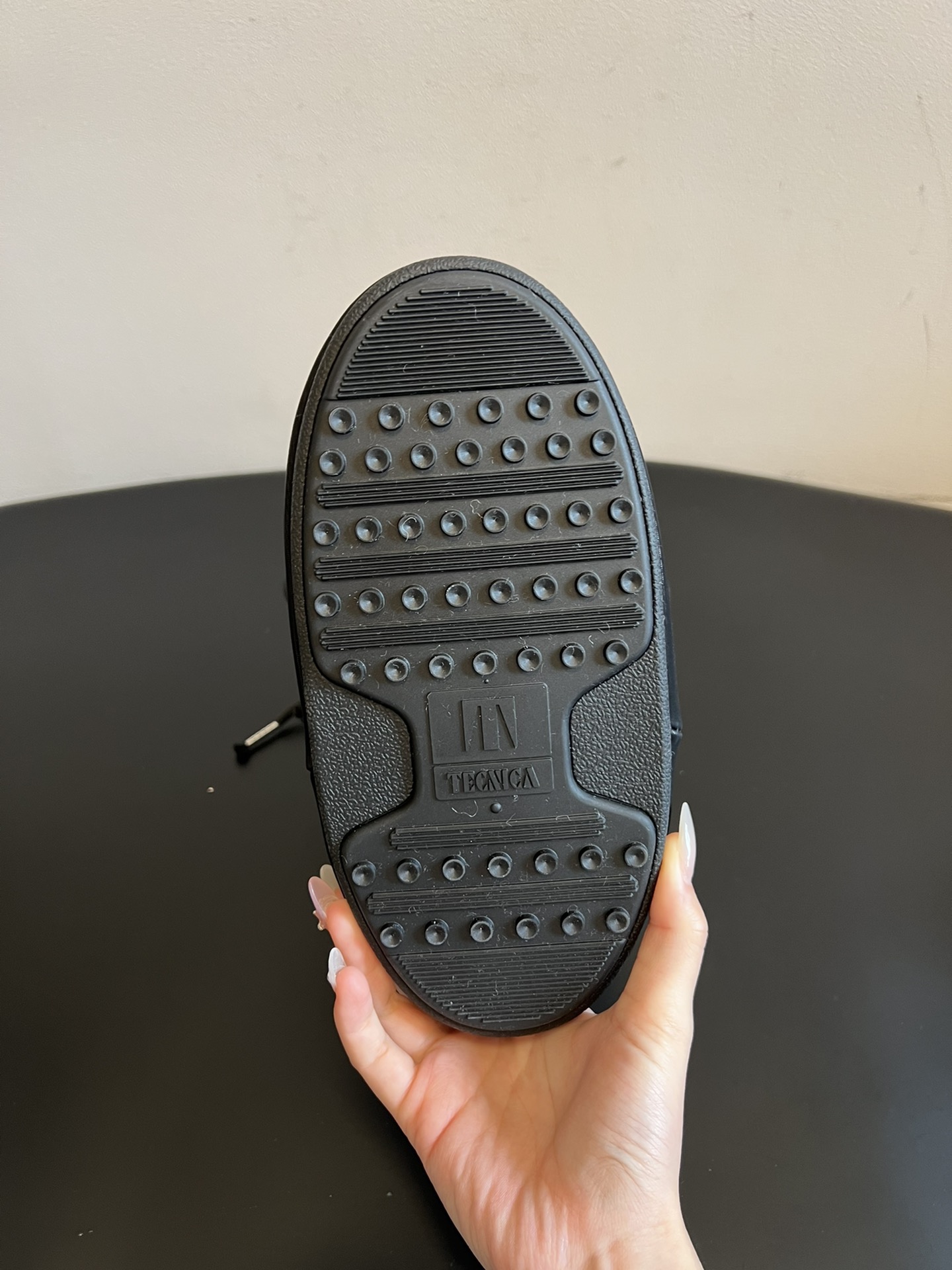 MOON BOOT 문부트 클래식 스노우부츠 9