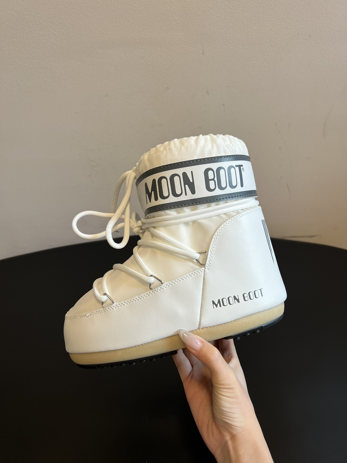 MOON BOOT 문부트 클래식 스노우부츠 8