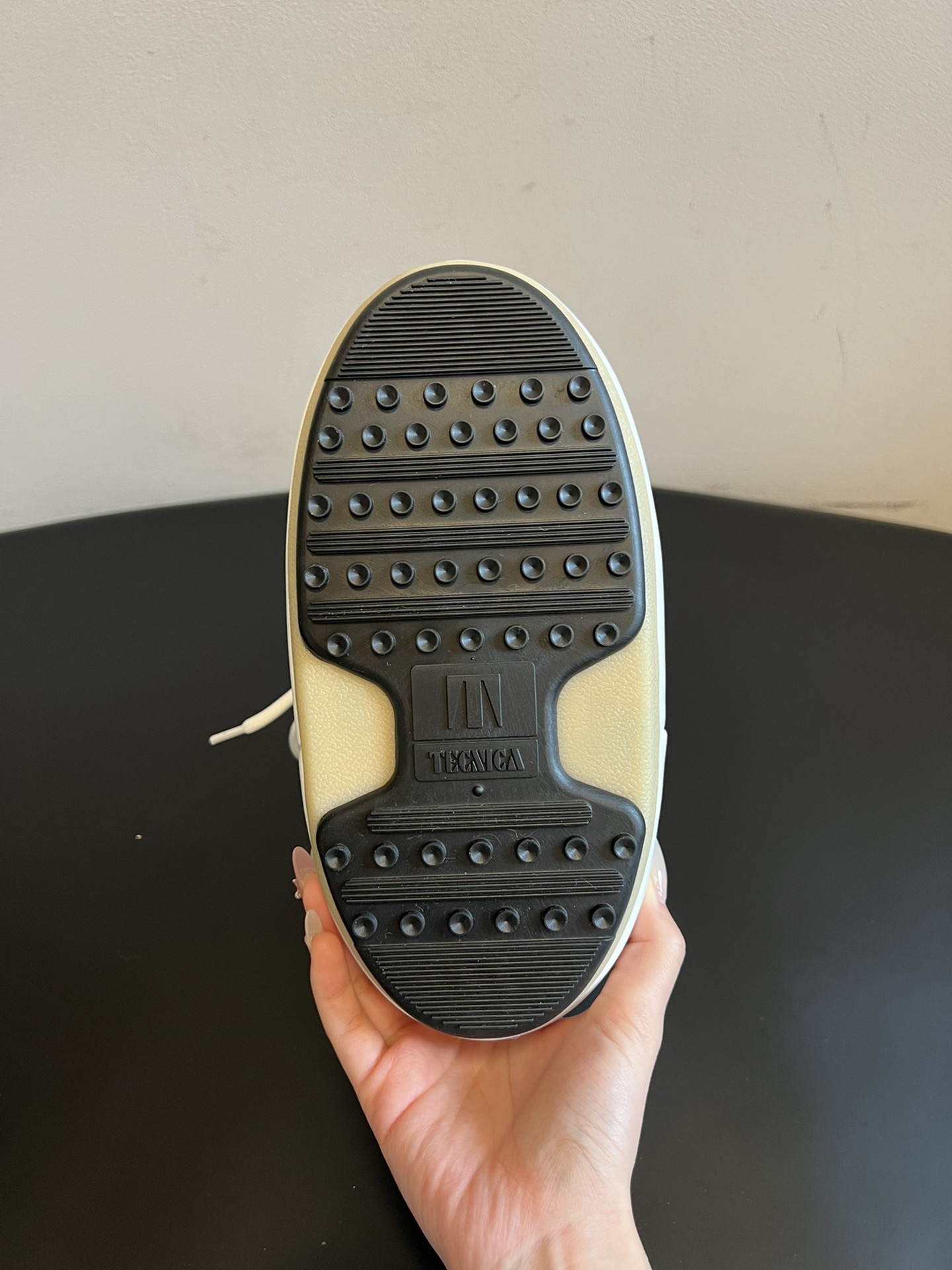 MOON BOOT 문부트 클래식 스노우부츠 9