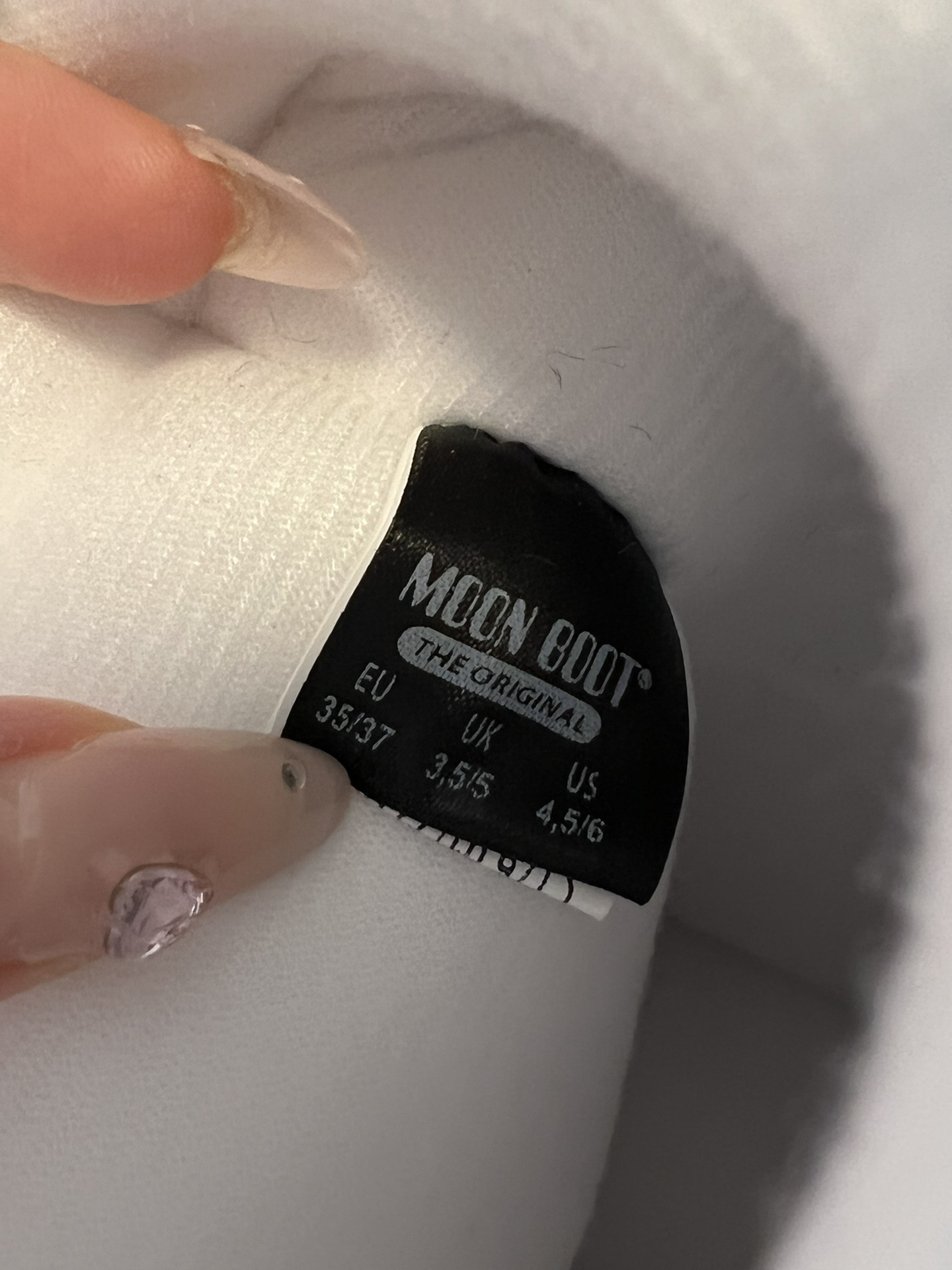 MOON BOOT 문부트 클래식 블랙 스노우부츠 12