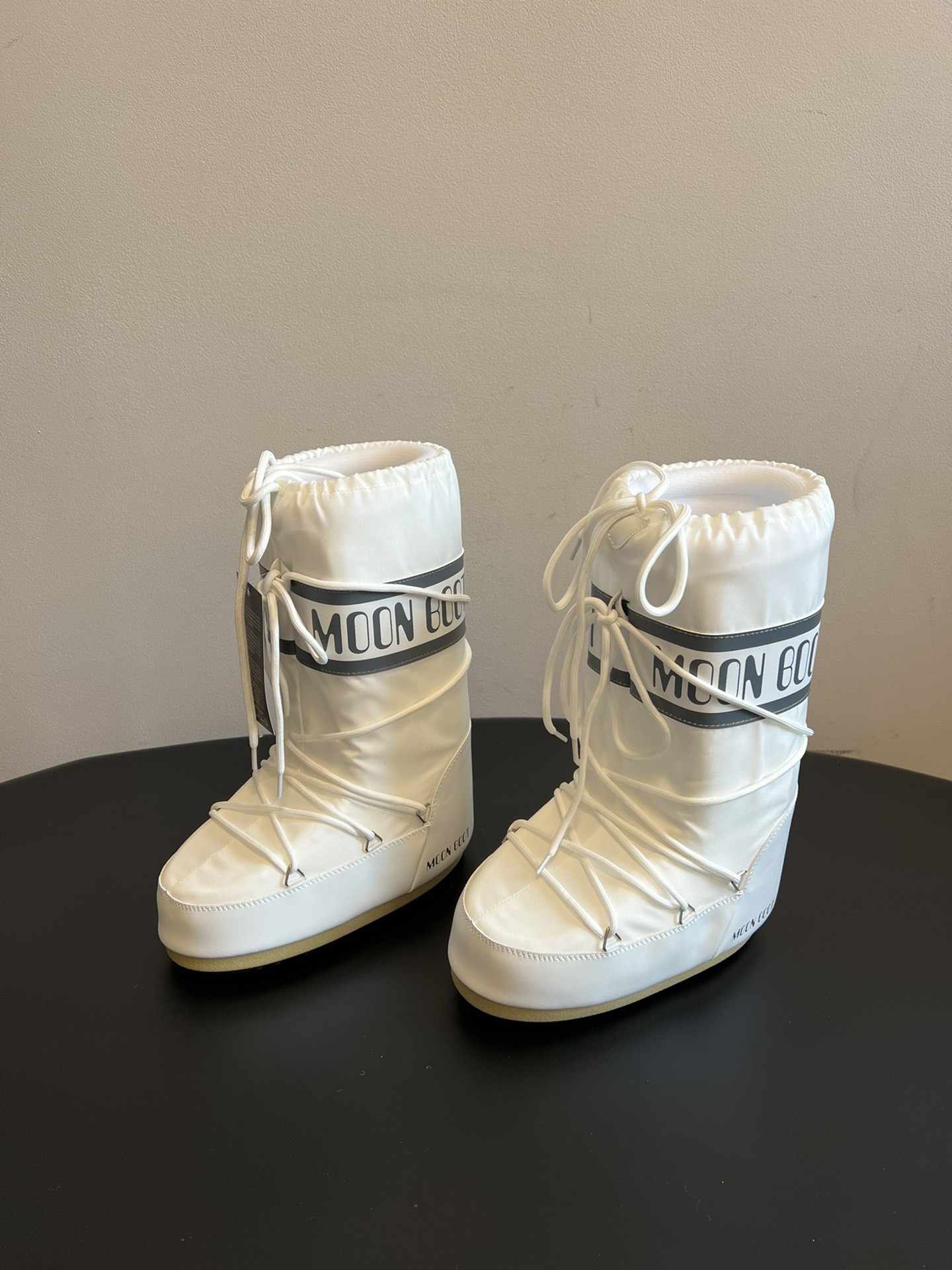 MOON BOOT 문부트 클래식 블랙 스노우부츠 5